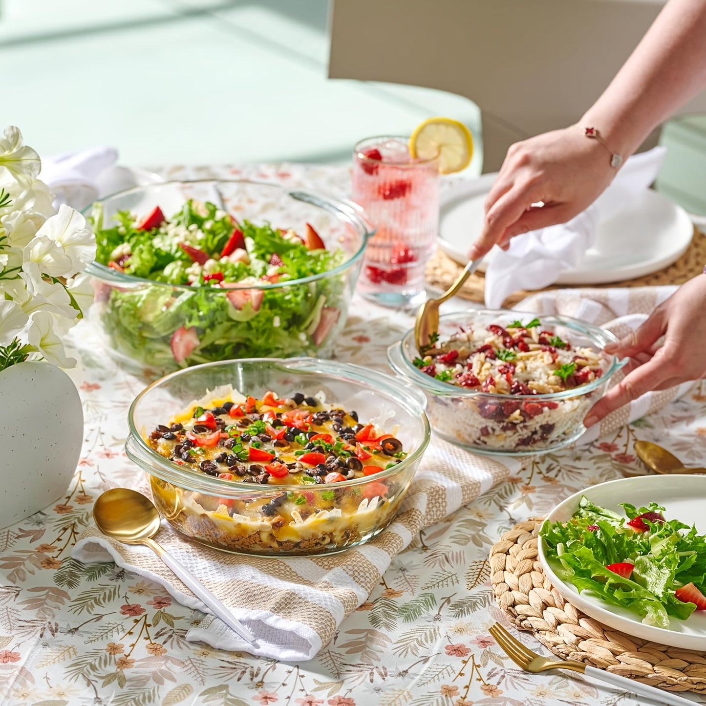 6- Glass Tureen Dishes for Oven- Durable Borosilicate Glass Bakeware Set with Lids, Microwave Safe, Versatile Round Covered Baking Dishes. Clear Casserole Cookware., Oven Safe Dishes, Kitchen Cookware, Modern Bakeware, Stylis