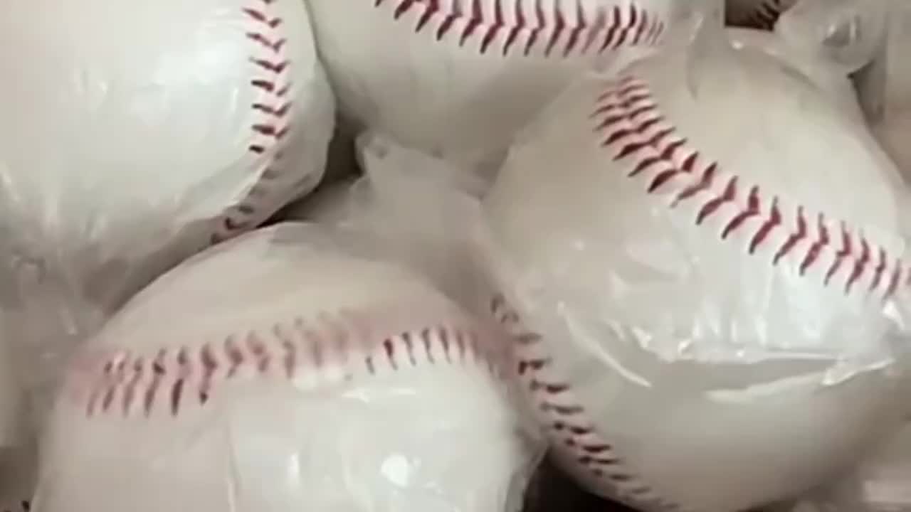 24 Package Of Baseballs, Unmarked. 9-inch Practice Baseballs, for Training And Practice, Suitable for League Games, Pitching, Batting, Hitting, Soft Throwing, Defense, Autographs, Gifts. Perfect for Batting And Pitching Pract
