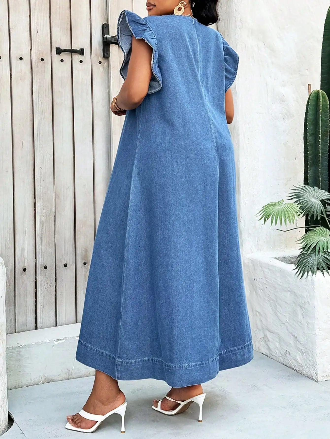 Women's Sleeveless Denim Maxi Dress Summer Casual V-Neck Ruffled Shoulders Flared Hem Breathable Beachwear for Picnic Spring