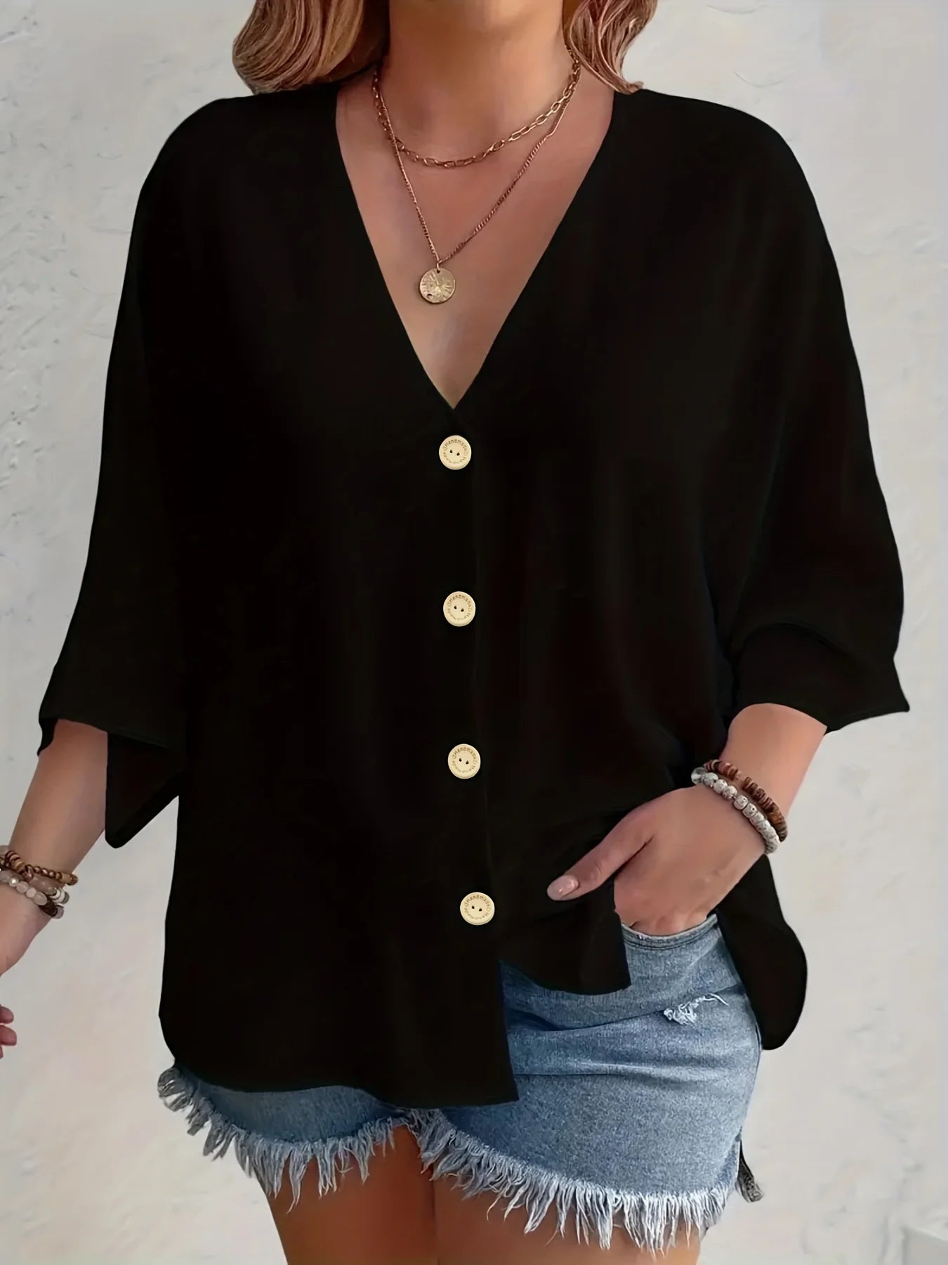 Plus Size Woman Casual T-shirt Solid Color Breathable Spring/summer V-neck Button Travel Wear American Style Female Clothing