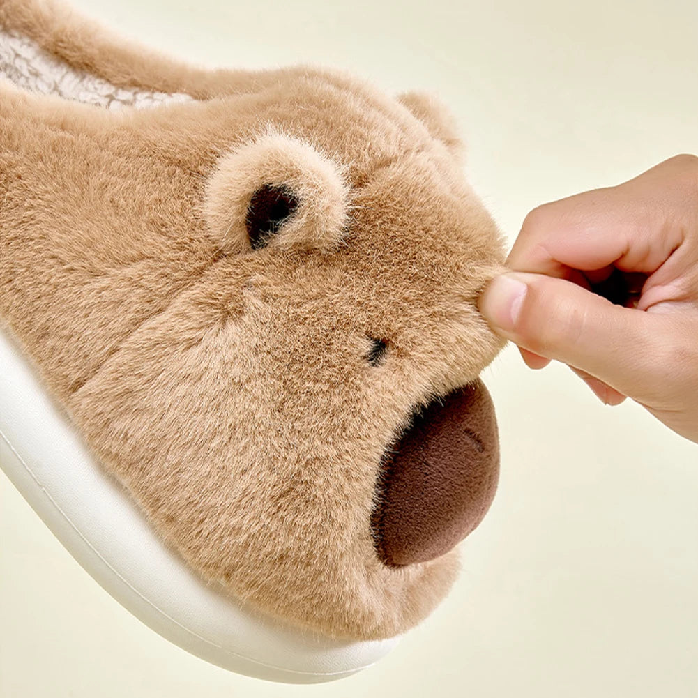 Plush Capybara Slippers Slip-on House Shoes Comfortable Thermal Home Slippers Non-Slip Fuzzy Capybara Slippers for Autumn Winter