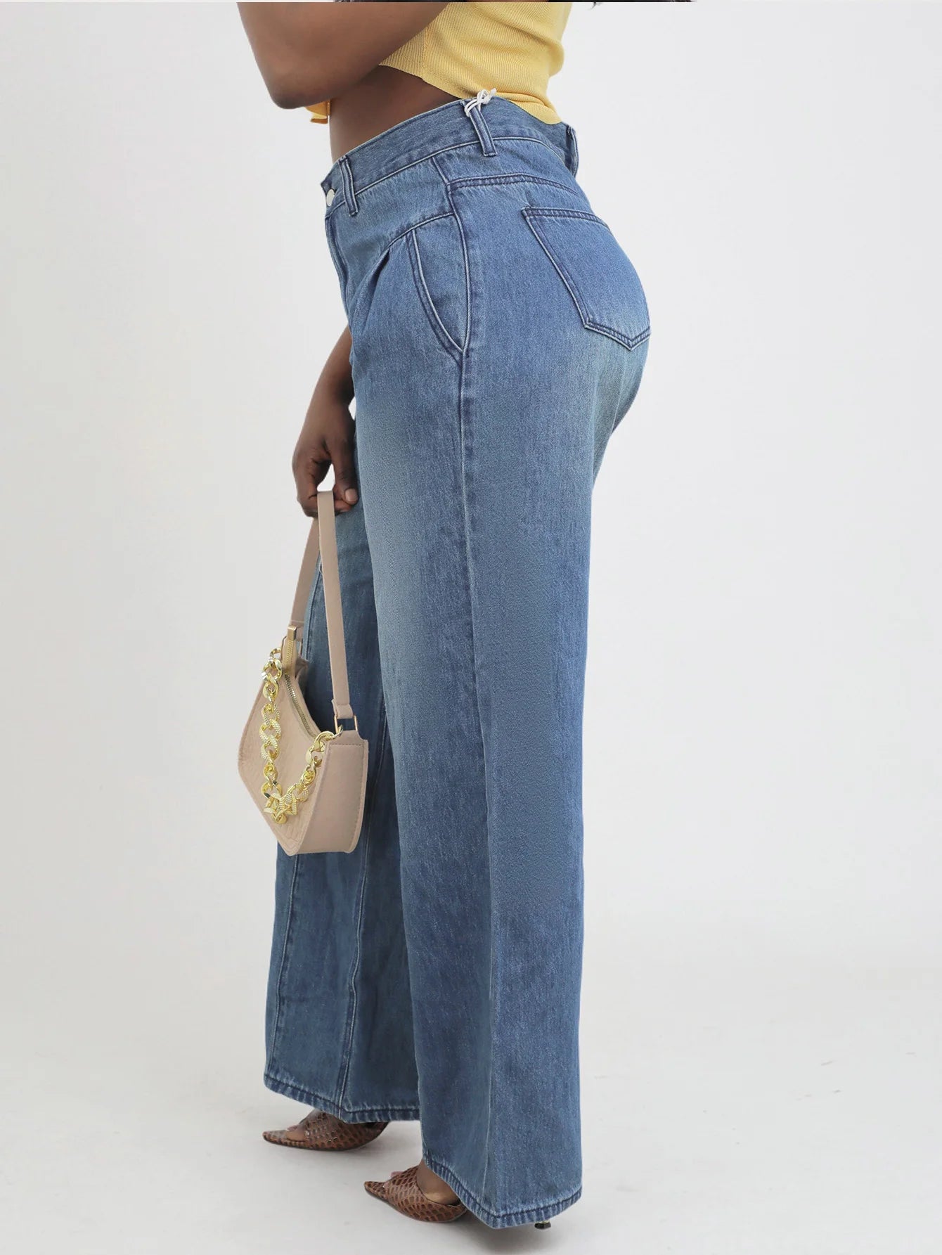 Women's High - Waisted Wide - Leg Denim Jeans | Light Blue Wash & Pleated Front