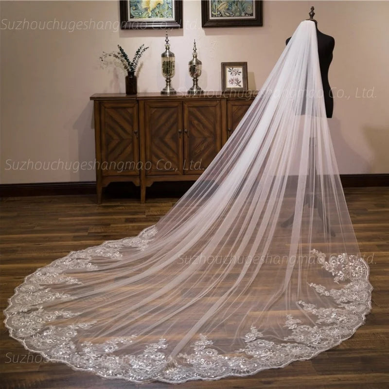 2025 Hot sell Wedding Veil Long Bridal Veils Lace Appliques Soft Net Cathedral Veil Beautiful