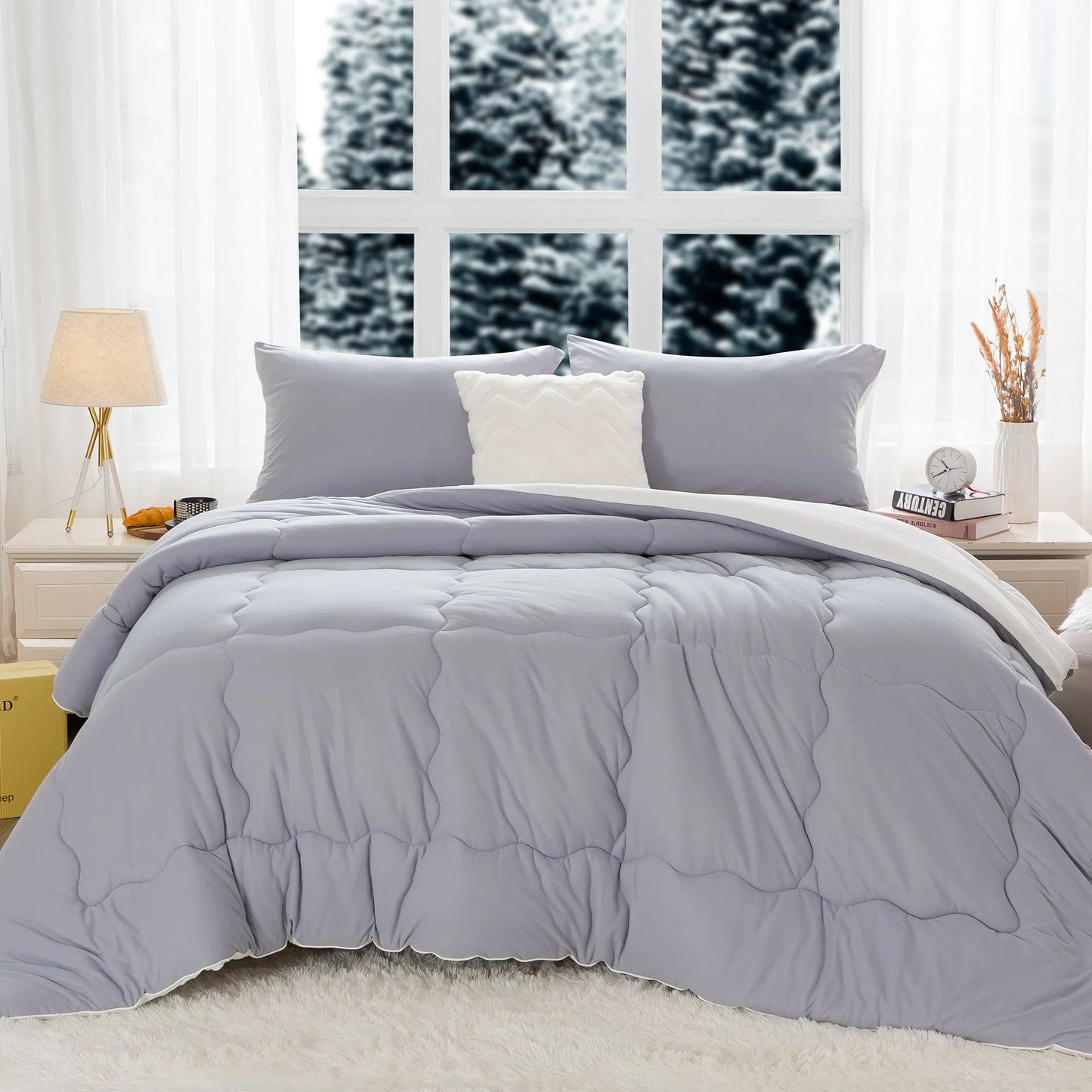 Nice Reversible Ultra-Soft Warm King Size Comforter Set, Cozy Fully Breathable Bedding 1 Down Alternative Quilt and 2 Pillowsham