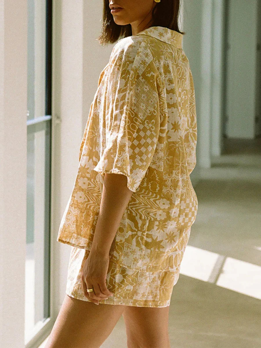 Women Shorts Set Flower Print Short Sleeve Shirt with Elastic Waist Shorts Summer Outfit