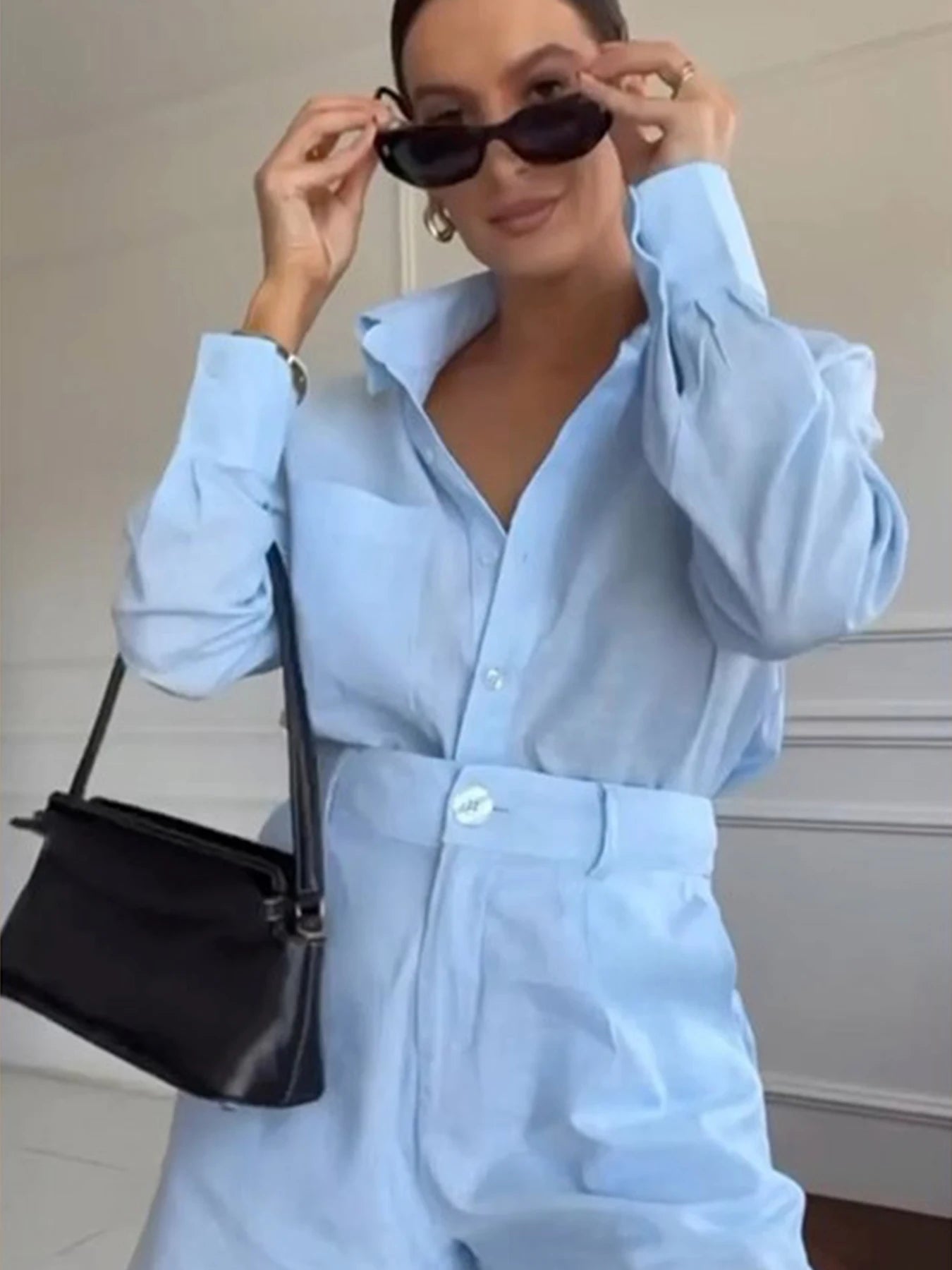 Women's Summer Elegant Two-Piece Set, Long Sleeved Lapel Shirt and Slim Fit Shorts, Comfortable Fit, Essential Summer Outfit