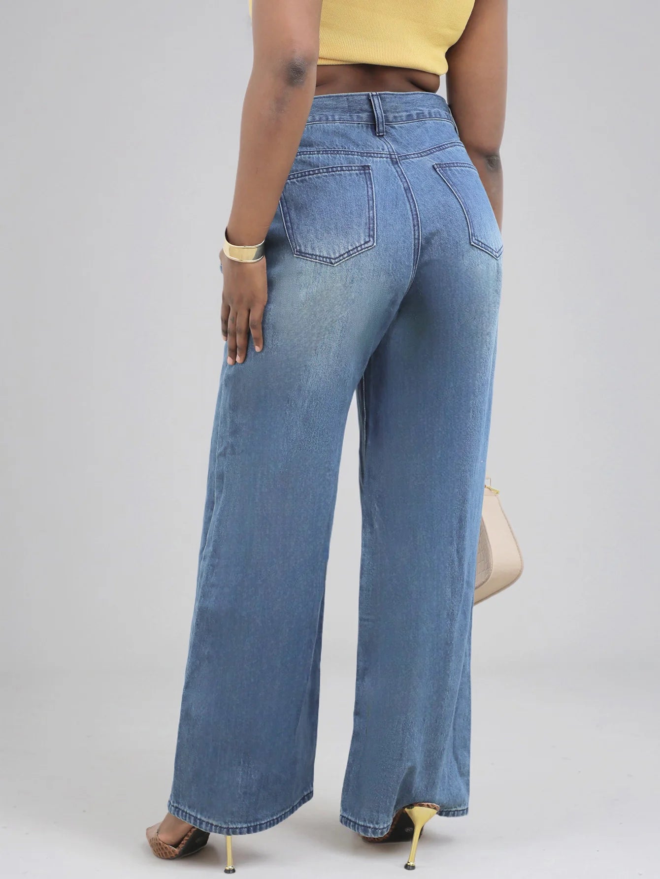 Women's High - Waisted Wide - Leg Denim Jeans | Light Blue Wash & Pleated Front