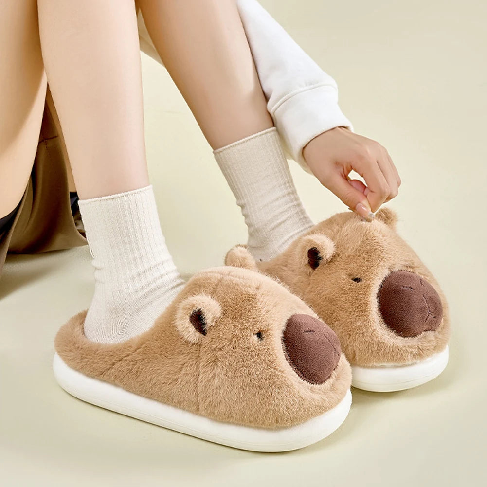 Plush Capybara Slippers Slip-on House Shoes Comfortable Thermal Home Slippers Non-Slip Fuzzy Capybara Slippers for Autumn Winter