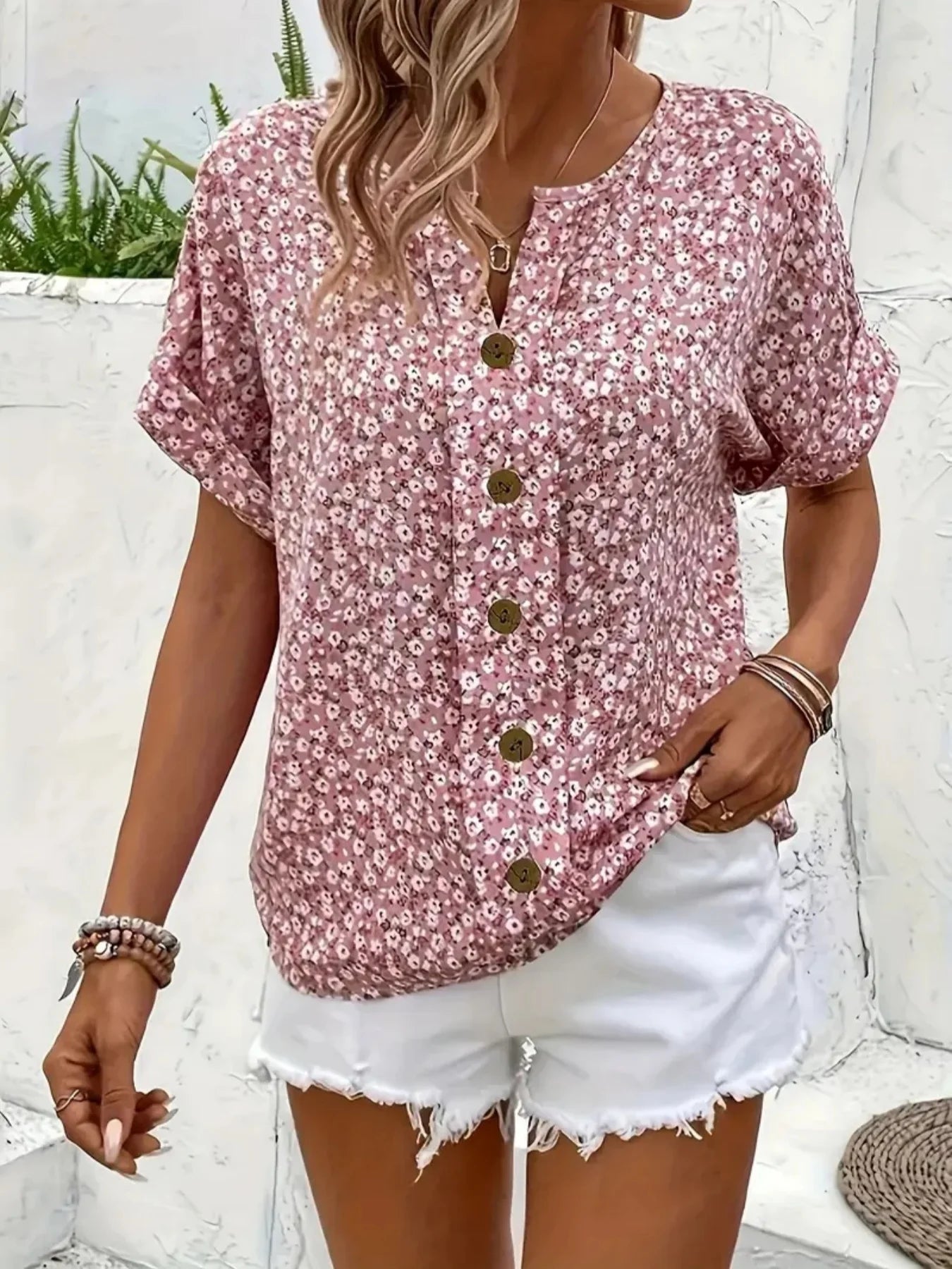 Plus Size 2025 Womens Casual Floral Tops Clothing Spring Summer New Fashion Print V-Neck Short Sleeve T-Shirt Temperament Style