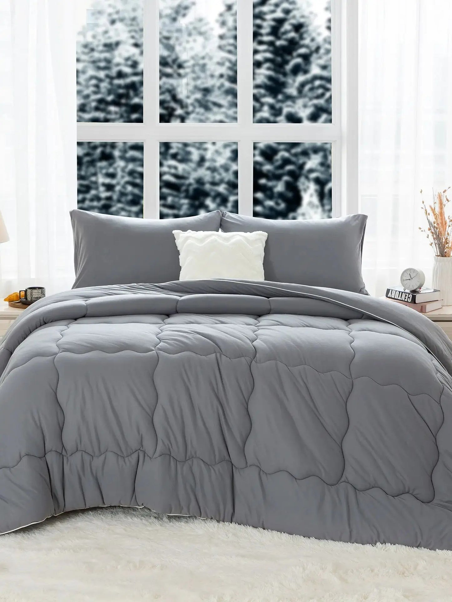 Nice Reversible Ultra-Soft Warm King Size Comforter Set, Cozy Fully Breathable Bedding 1 Down Alternative Quilt and 2 Pillowsham