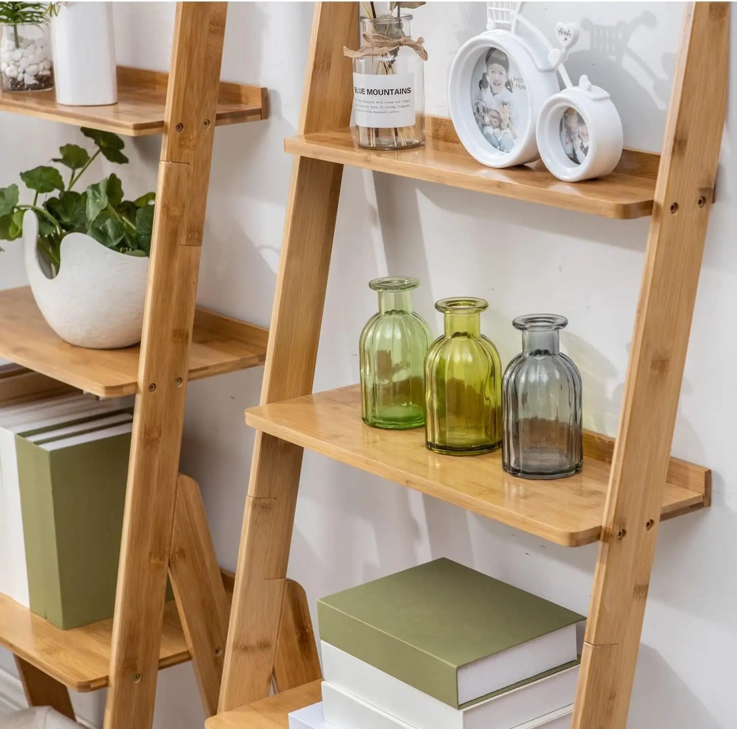 Bamboo Ladder Shelf Bookcase, 5-Tier Leaning Bookshelf Free Standing Organizer Storage Shelves for Living Room, Bedroom