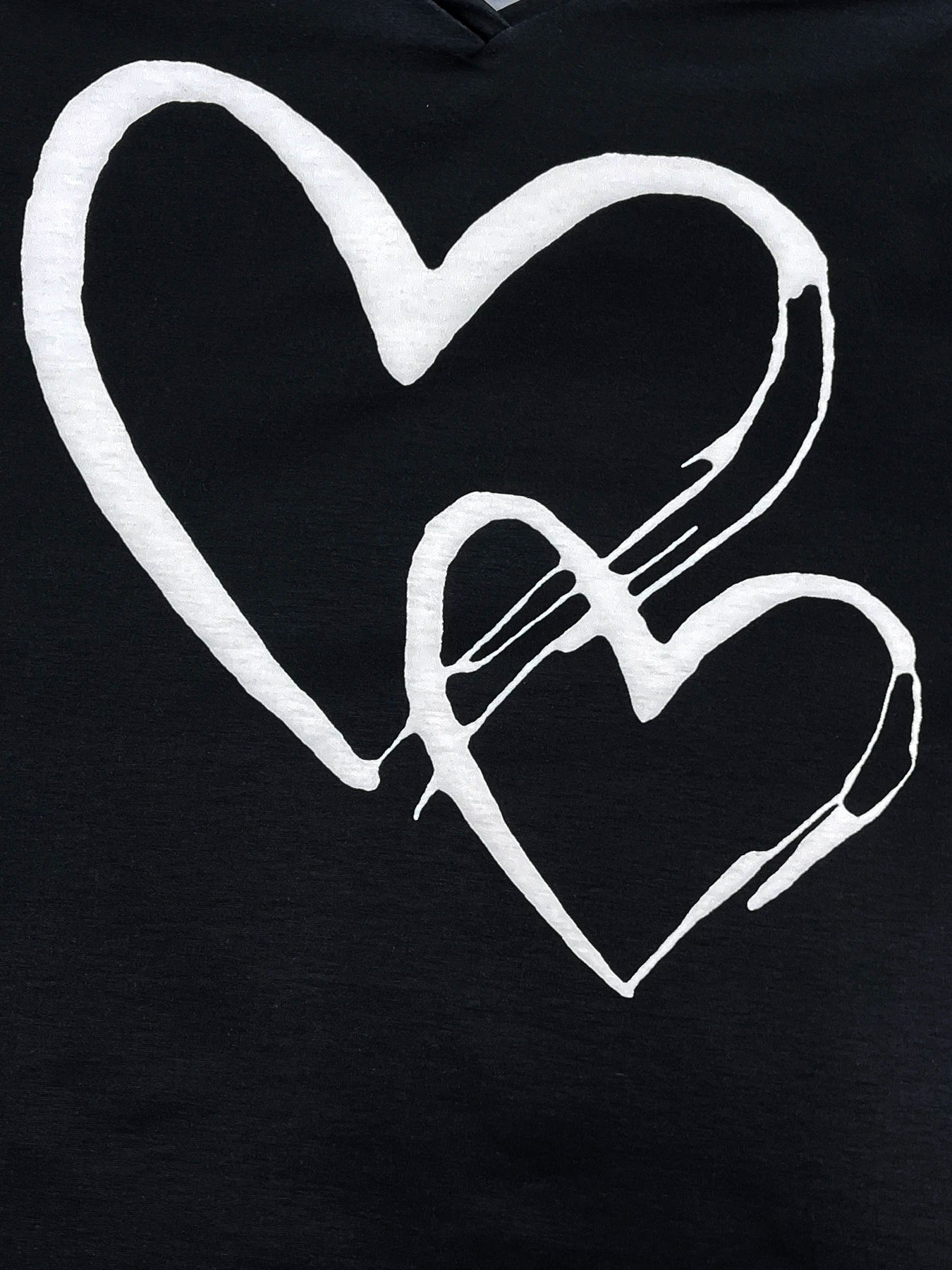 Plus Size Women' s Clothing Black Printed Heart Top Casual V Neck Long Sleeve Top
