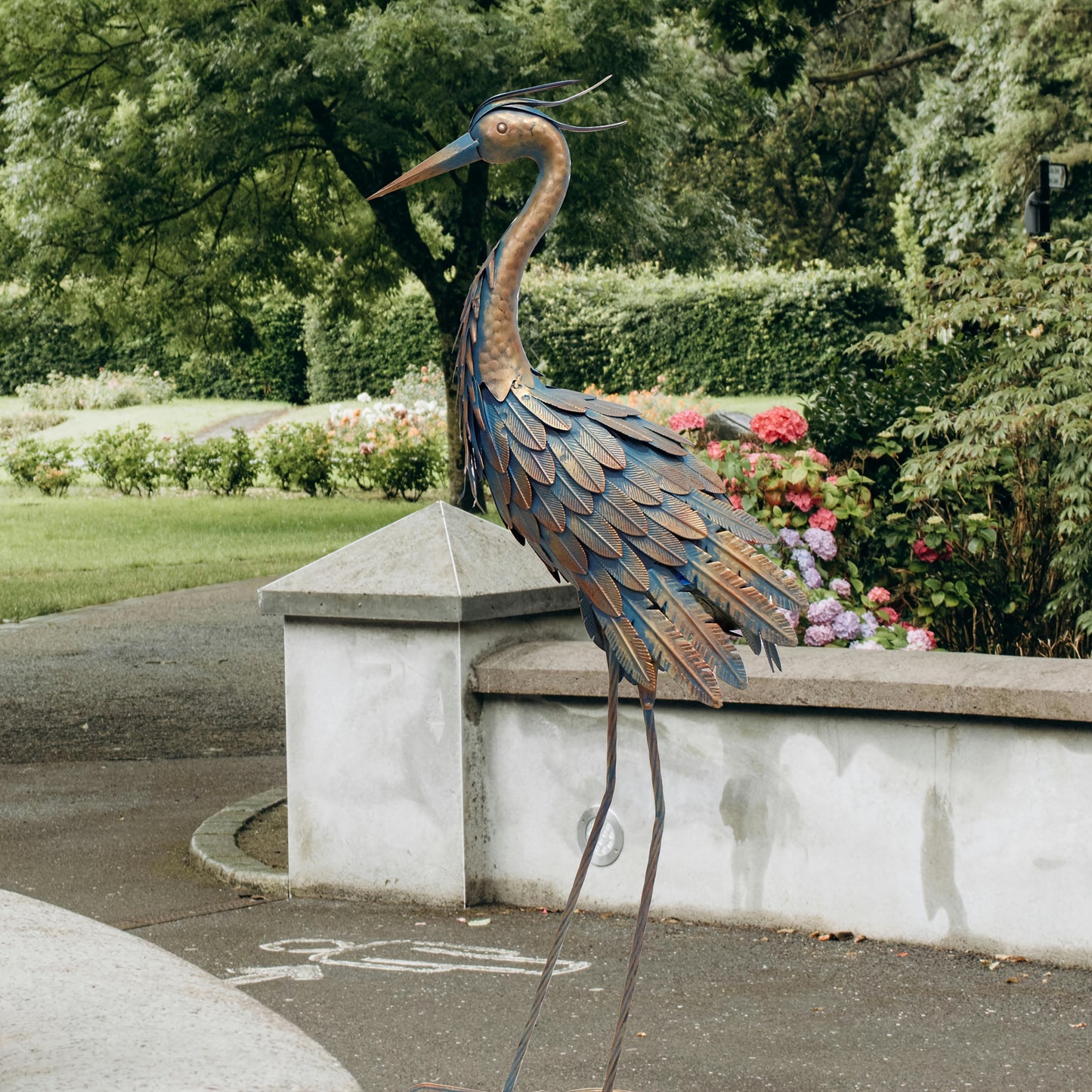 1pc 38-inch Metal Heron Garden Statue - Rustic Outdoor Bird Sculpture with Vibrant Blue & Copper Finish, Durable Yard Art Decor for Garden, Backyard, Patio, Porch - Thanksgiving & Spring Summer Decoration, No Electricity Need