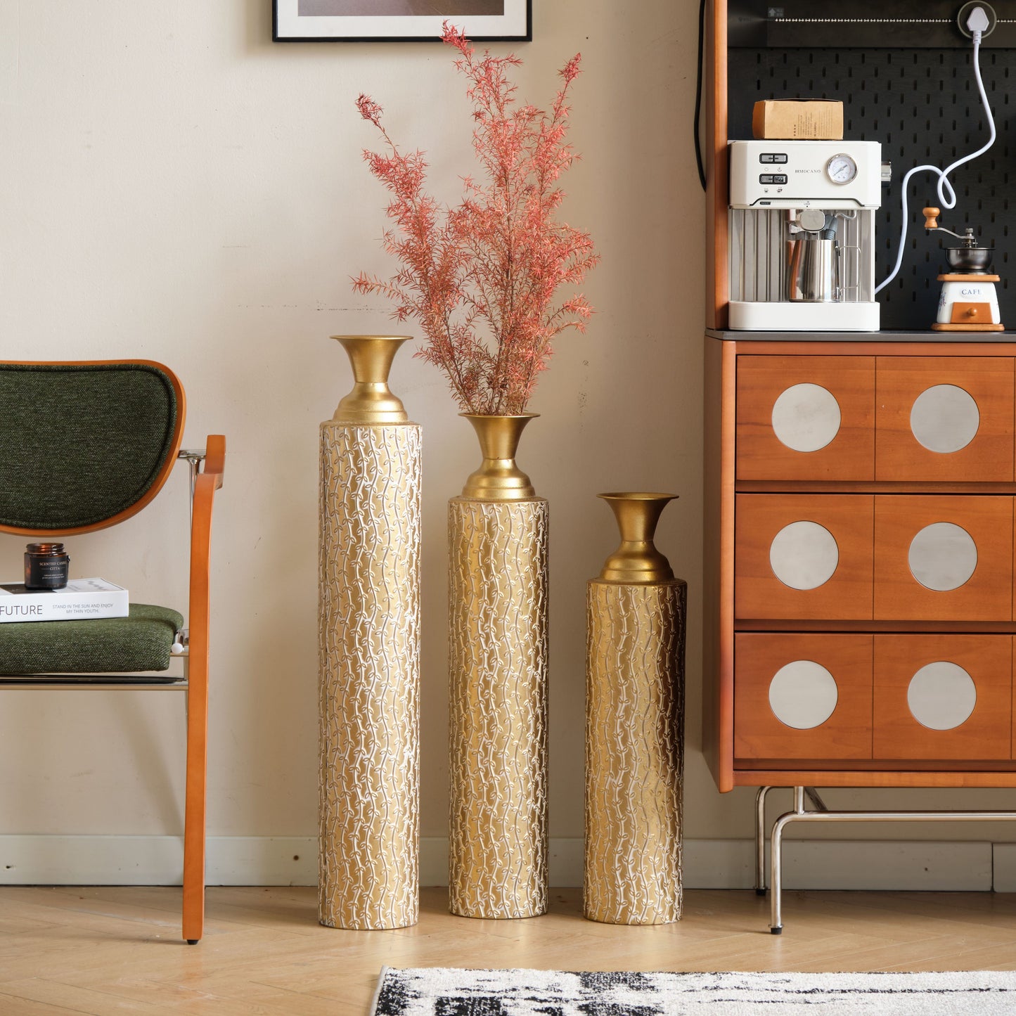 Metal Decorative Vases High Distress Metal Center Vases With Growing Vine Patterns, Set Of 3 Vases For Home Decoration 34 ", 29 ", 25 "H, Golden, Valentine'S Day Gifts, New Home/office Decoration Gifts, Wedding Centerpiece Va