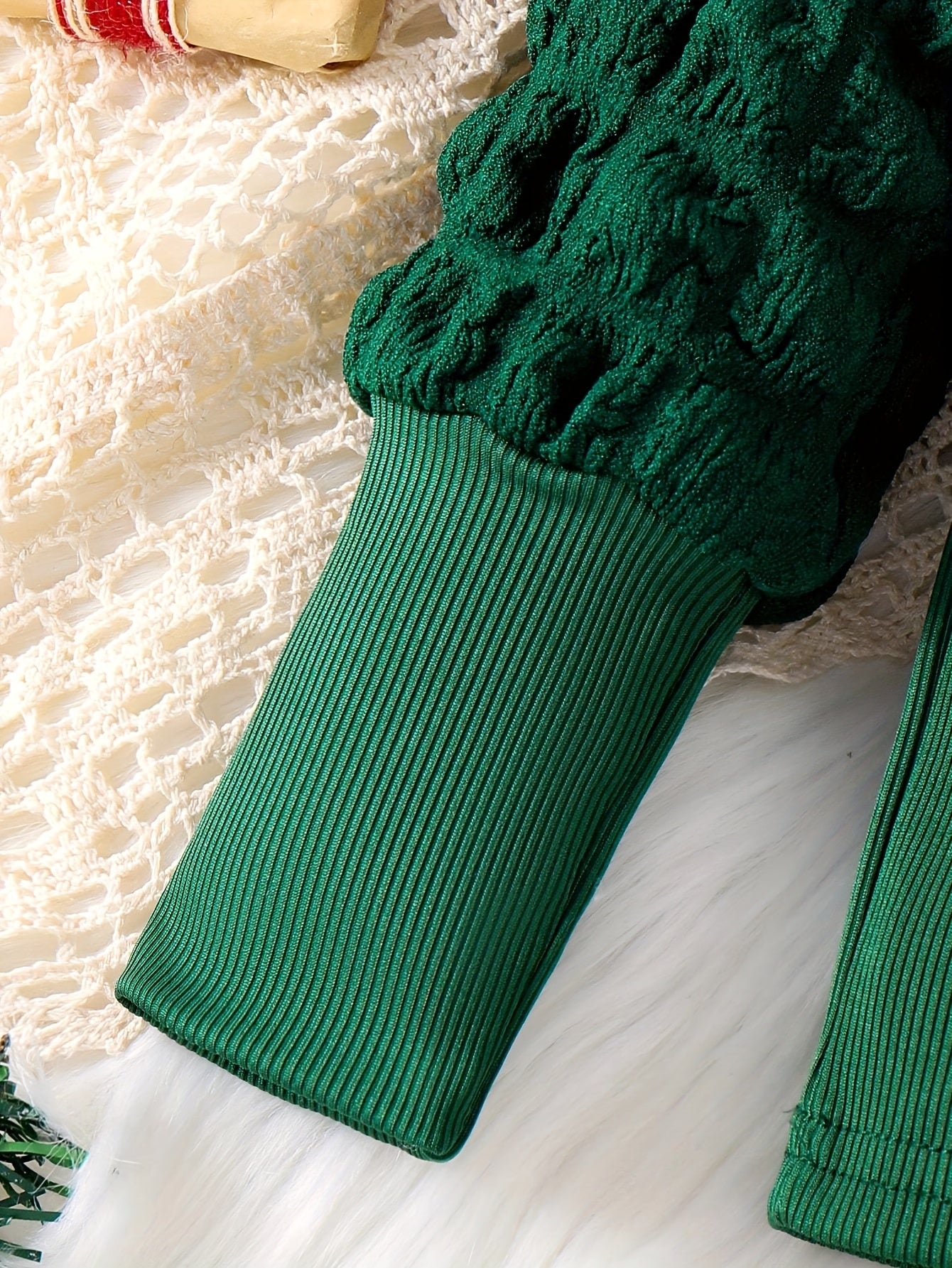 3pcs Baby Girl Scottish Tartan Outfit Set - Plaid Skirt & Bow Dress with Matching Hat, Elastic Waist Umbrella Skirt & Bubble Sleeve Blouse for 0-24 Months (Christmas, to) - Hand Washable, Perfect for Outdoor