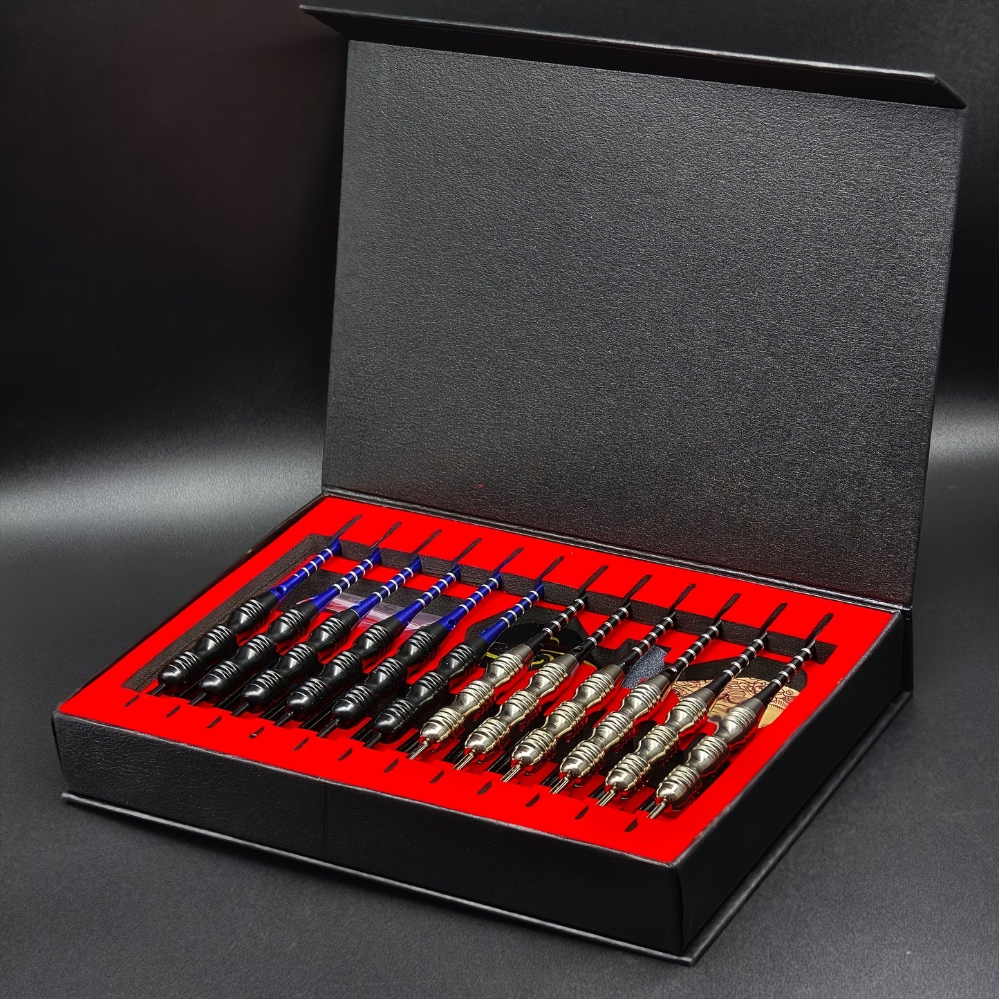12 Darts Deluxe Gift Box with 24 Dart Wings, Iron Tip with Aluminum Alloy Shaft, Skull Dart Wings, Suitable for Indoor Club Entertainment, Sports Competitions And Casual Outdoor Games Darts Metal Tip Pop Darts Graduation Gift