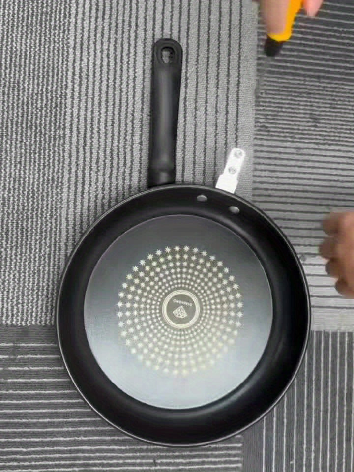 9.45-inch Heavy-Duty Cast Iron Skillet Fry Pan with Lid - Non-Stick Surface, Compatible with All Stovetops (Gas/Electric/Induction), Even Heat Distribution, Red Interior for Steak, Eggs, Pancakes - Scratch-Resistant, Ideal fo