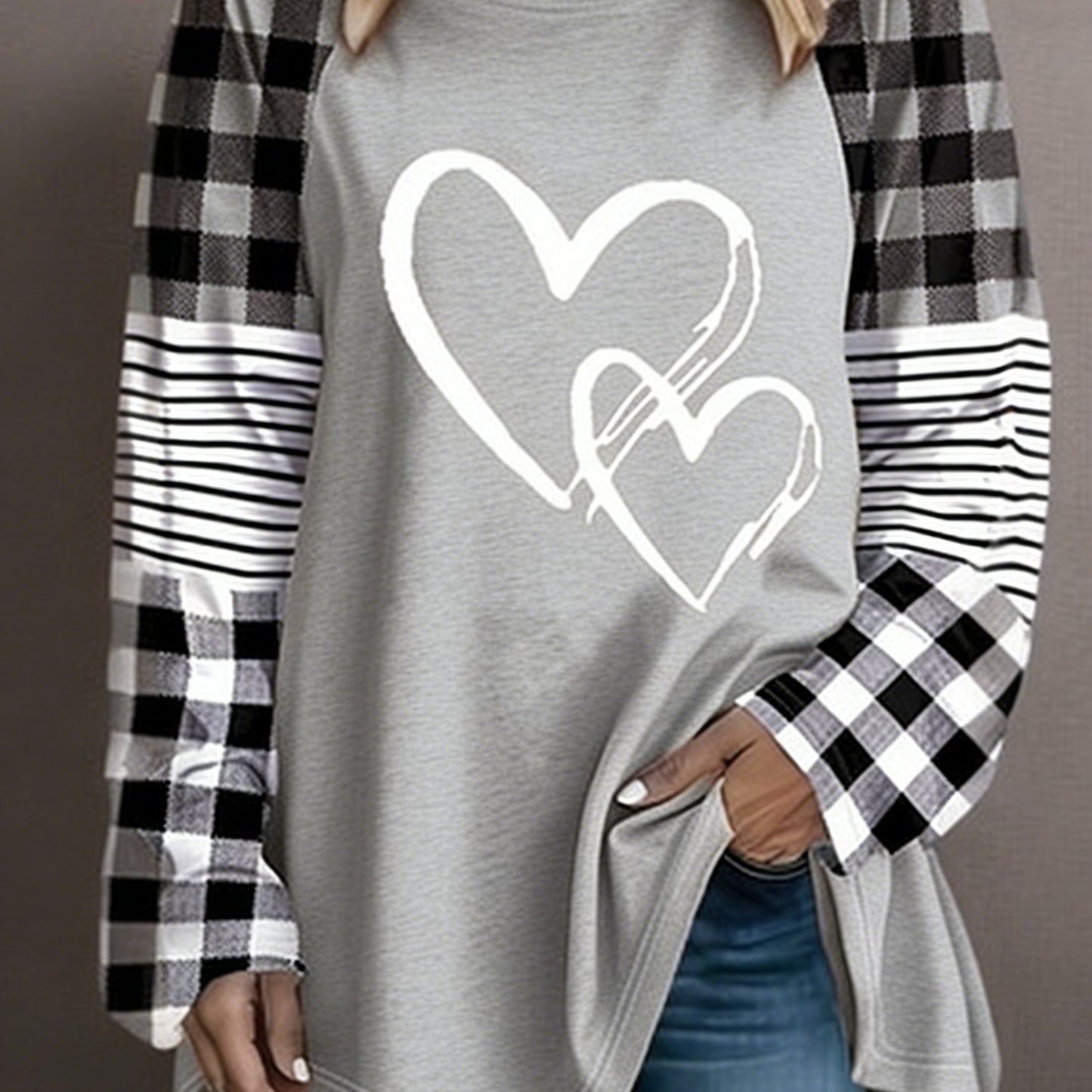 Plus Size - Plus Size - A Women'S Casual Long-Sleeve T-Shirt Featuring a Heart-Shaped Design, Made from Fabric, with a Round Neck Style, Part of The Autumn And Winter Collection, Available in Large Loose Sizes from 0XL to 9XL