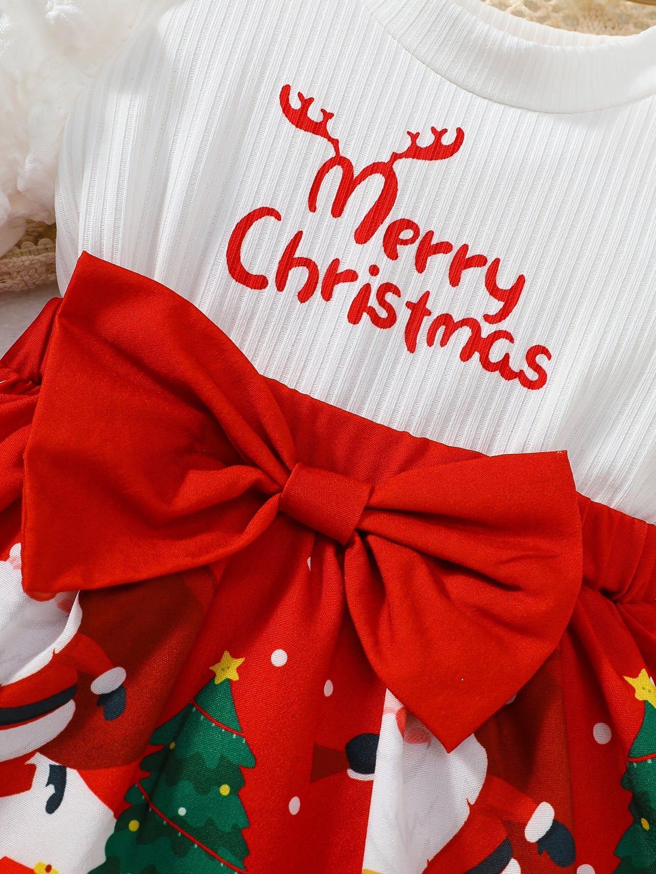 3pcs Set for Baby Girls Featuring a Christmas-Themed Long-Sleeve Romper Dress with a Round Neck, Lantern Sleeves, And Santa Claus Print, Along with a Headscarf And Socks, for Outdoor