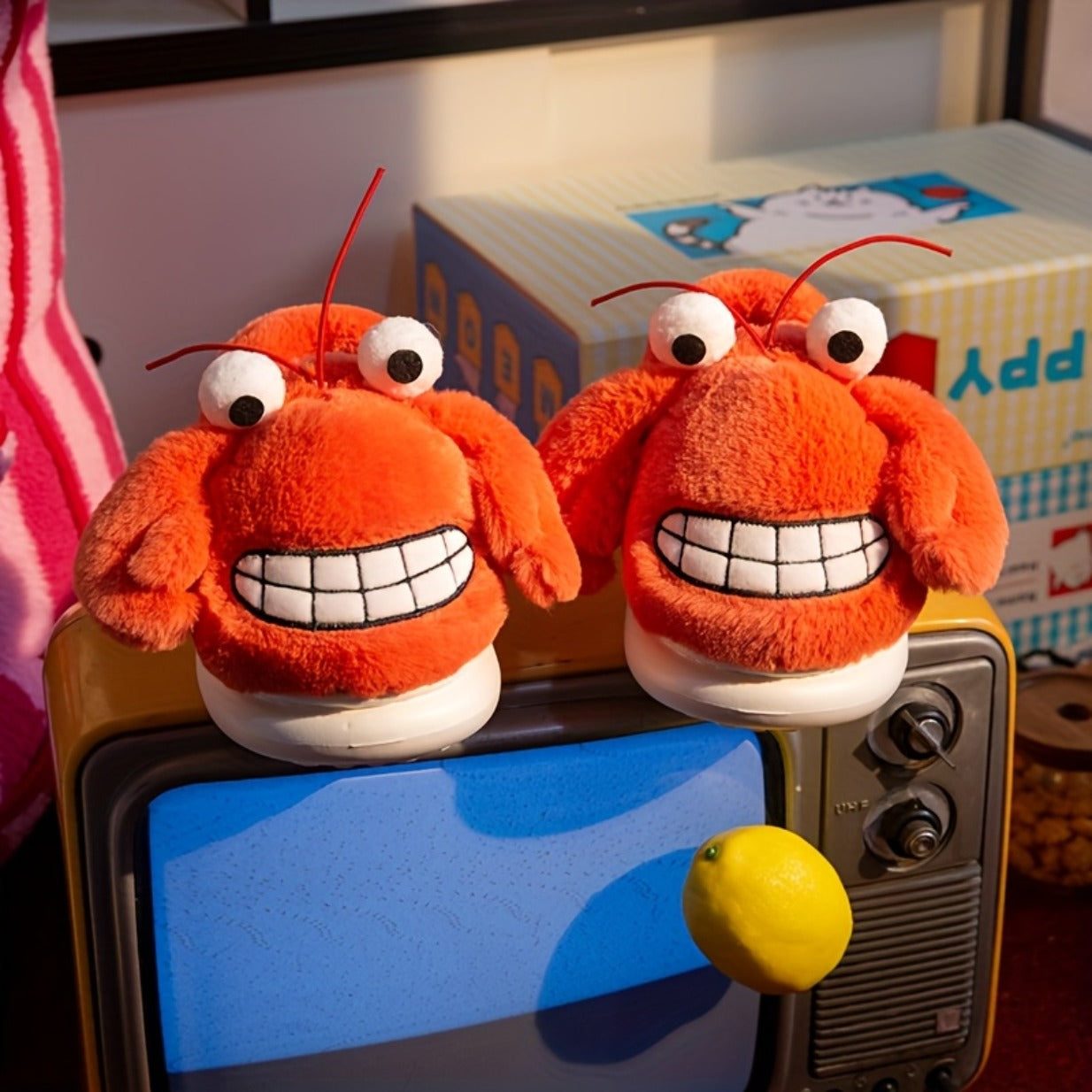 Cute Crab Slippers Face Design/ Expressive Eyes, Anti-Slip EVA Sole, Unisex Indoor/Outdoor Durable