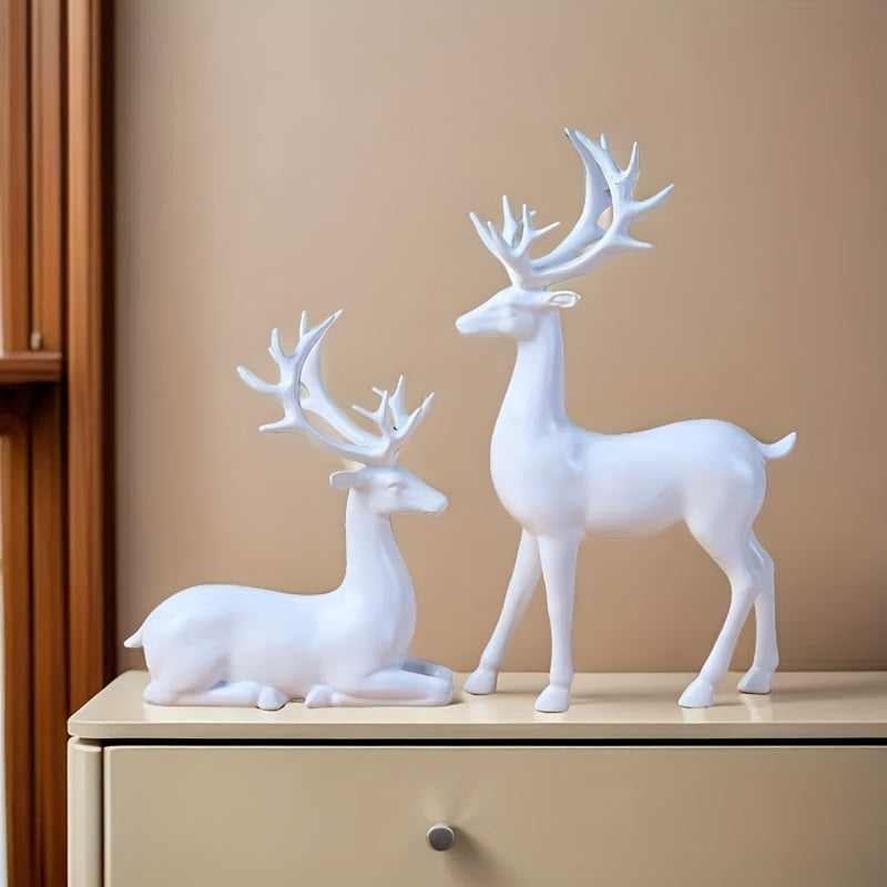 Pair of White Reindeer Statues, Suitable for Valentine's Day Gift, Small Deer Decorative Ornaments, Ideal Choice for Living Room and Fireplace Display, Perfect for Christmas, Valentine's Day, New Year Giftsfor Christmas, hall