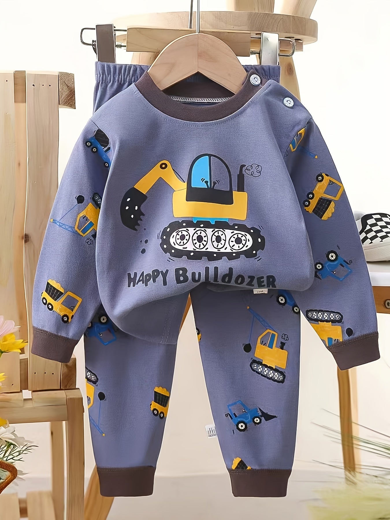 4pcs set set set Autumn simple fashion full print set Car series full print Cute children love motorcycle print series autumn set comfortable and breathable, Perfect for Outdoor