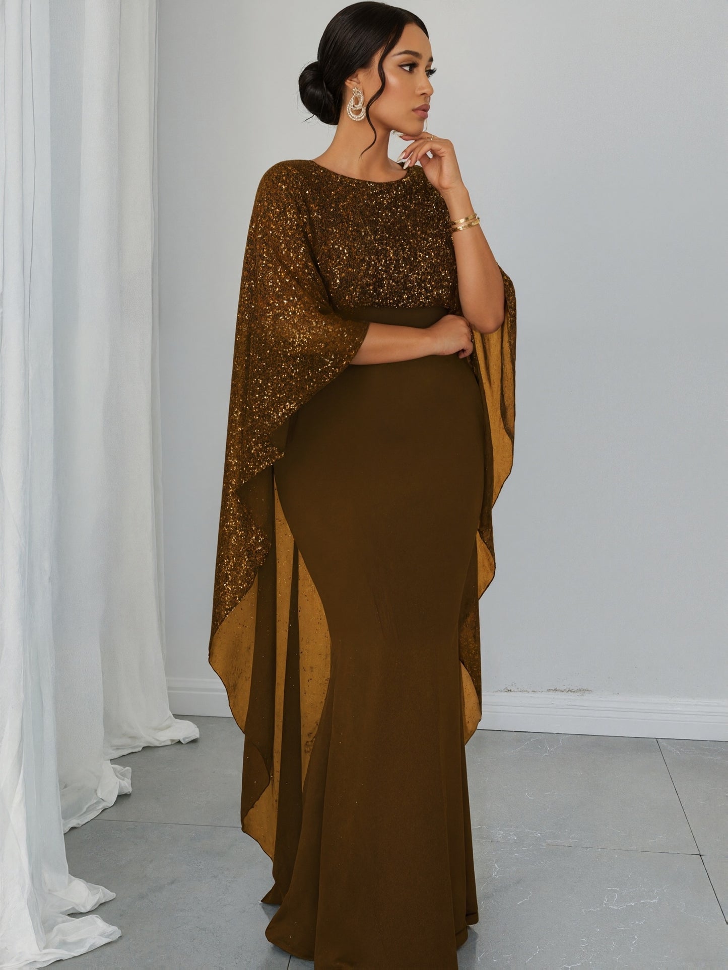 Plus Size - Plus Size - Women'S Elegant Dress with Star-Speckled Cape Sleeves - Stretchy Summer Party & Formal Attire, Plus Size Fitted Top & Flowy Skirt, Machine Washable, Elegant Outfit | Flowy Skirt Gown | Sleek Black Dres