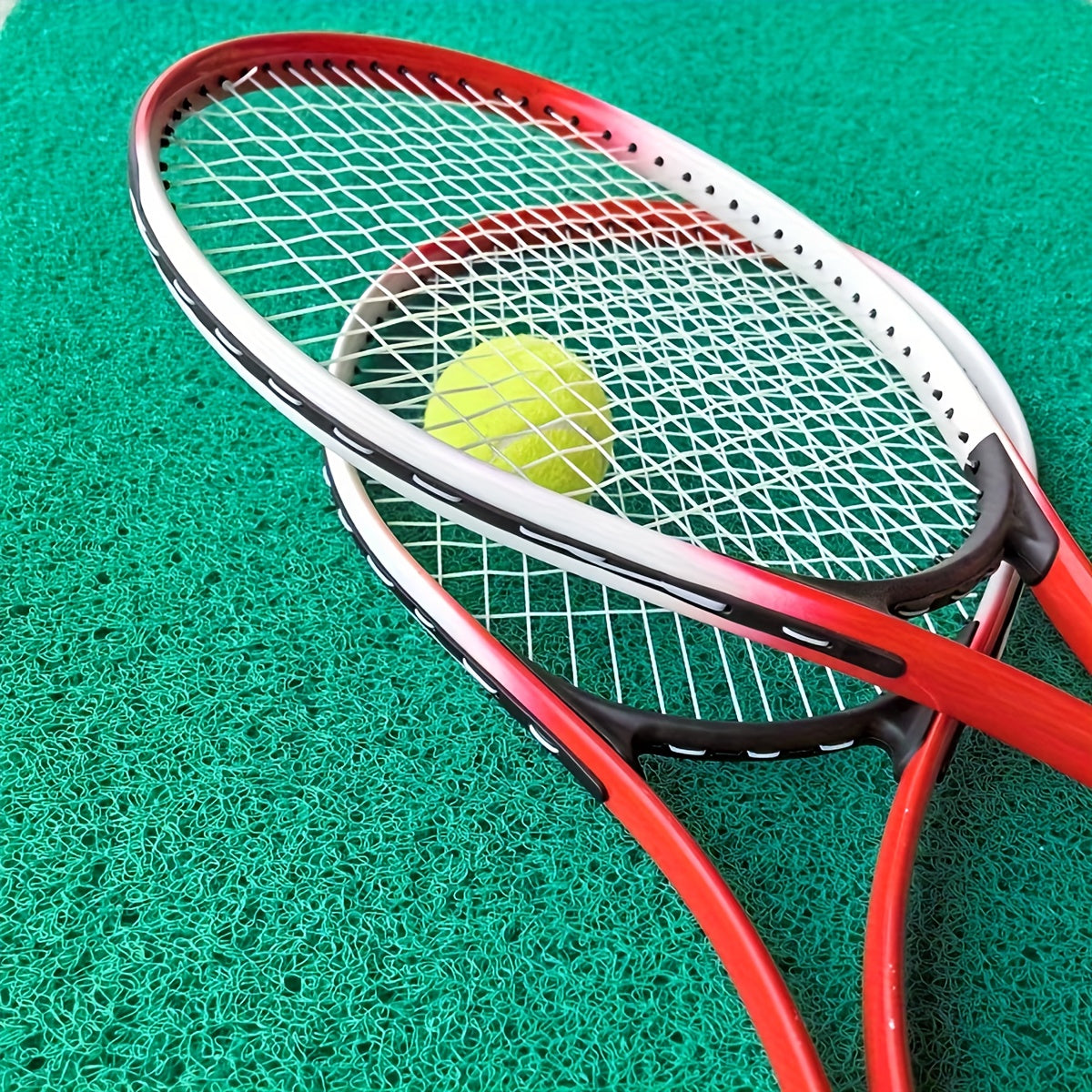 Double-person Junior Tennis Racket Set, Multi-functional Sports Racket, Includes 1 Tennis Training Device, 4 Tennis Balls, 2 Ropes, 3 Replacement Grips, 1 Net Bag. Suitable for Ladies, Gentlemen And Beginners. The Best Gift f
