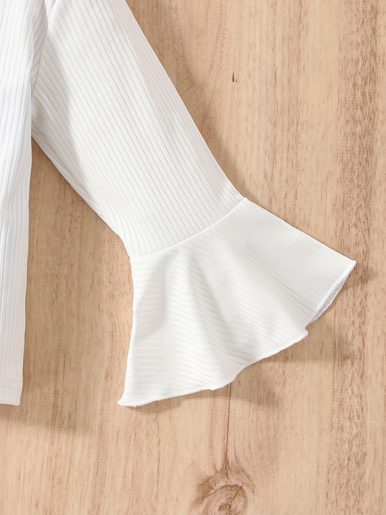 Ribbed Knit Top with Plaid Suspender Skirt Set, Kids Halloween Christmas Party Outfit, Bell Sleeve And Bow Detail