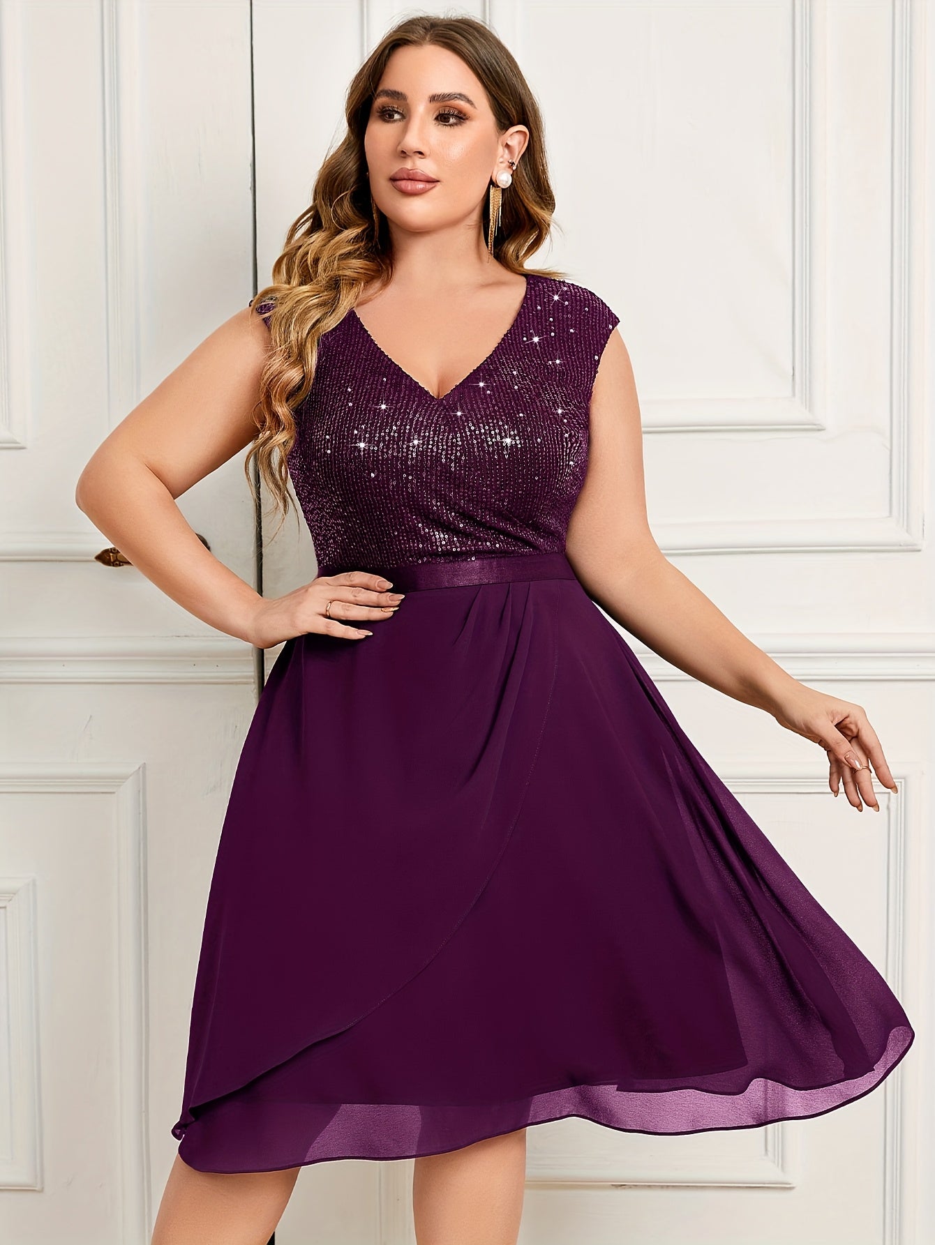 Plus Size - P82012 Elegant Plus Size Women'S Sequin Bridesmaid Dress, V-Neck Sleeveless, Waist Cinching With Ruffle Chiffon Knee-Length Hem, Perfect For Weddings, Evenings, Parties