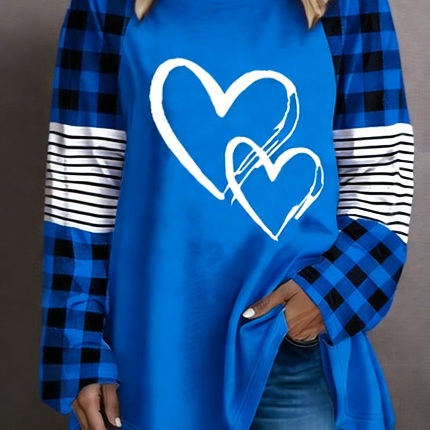 Plus Size - Plus Size - A Women'S Casual Long-Sleeve T-Shirt Featuring a Heart-Shaped Design, Made from Fabric, with a Round Neck Style, Part of The Autumn And Winter Collection, Available in Large Loose Sizes from 0XL to 9XL