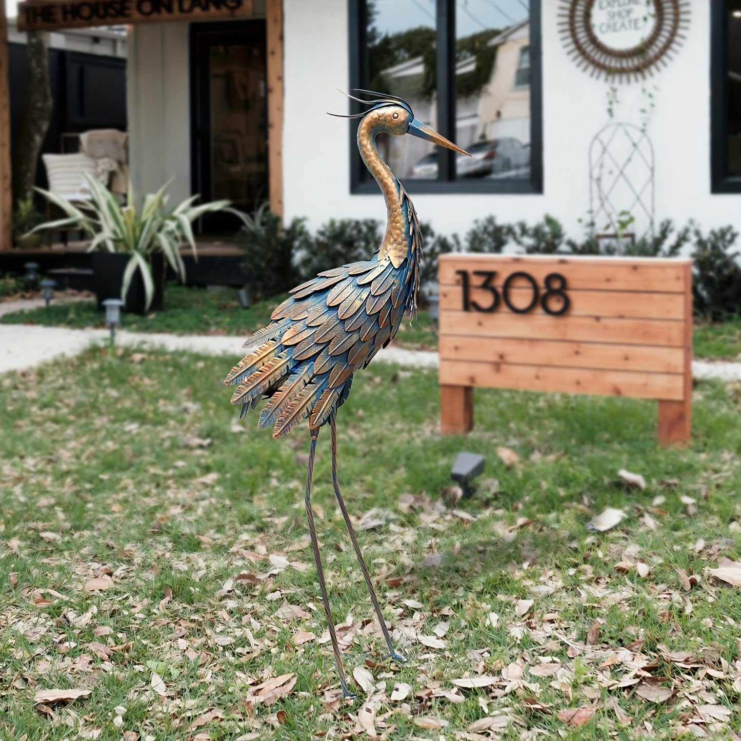 1pc 38-inch Metal Heron Garden Statue - Rustic Outdoor Bird Sculpture with Vibrant Blue & Copper Finish, Durable Yard Art Decor for Garden, Backyard, Patio, Porch - Thanksgiving & Spring Summer Decoration, No Electricity Need