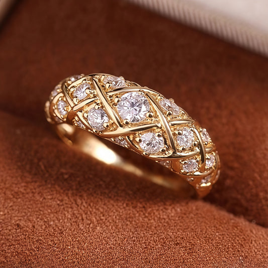 4.4G Moissanite Mud Eel Back Design Ring, S925 Silver Weight 2.0G, Vintage Style Ring, Exquisite And Fashionable Jewelry for Proposals, Engagements, And Weddings, Perfect Gift for Halloween And Christmas, Sizes: 6-10#, Comes