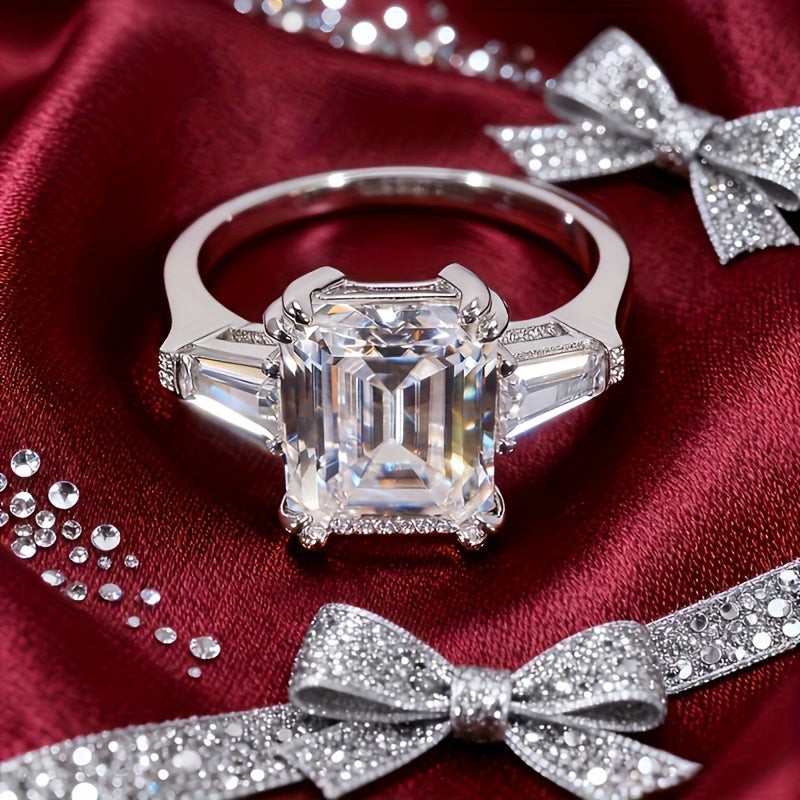 Moissanite S925 Premier League Silvery Ring, 8*10mm 4 Quart Square Diamond Ring, Luxurious Elegant and Beautiful Jewelry, Proposal Ring with Gift Box, as a Gift for Your Mother, for Her, Birthday, perfect for Wedding and Anni