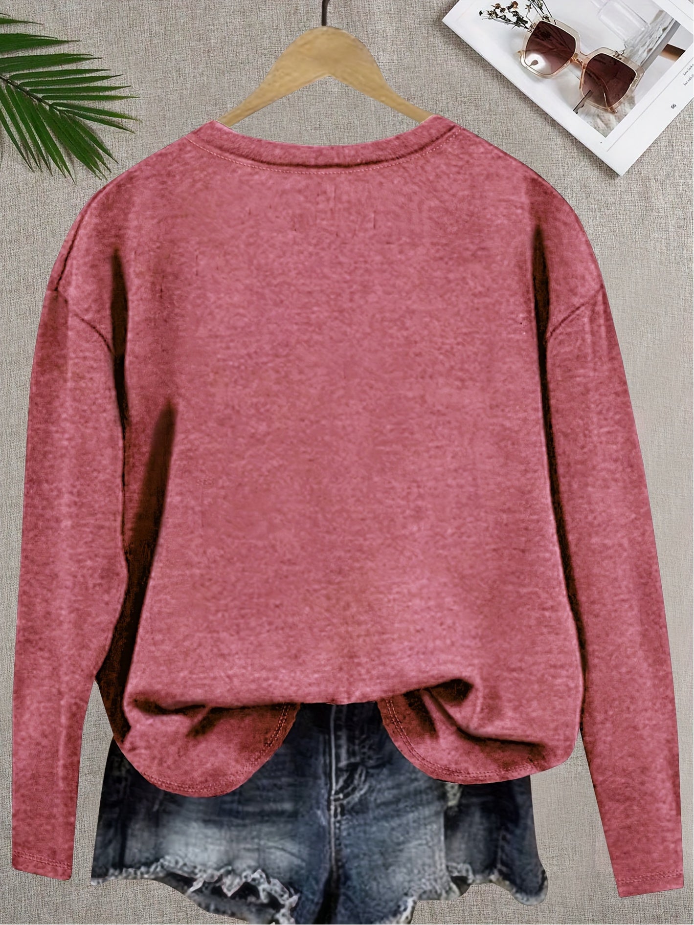 Plus Size - Women'S Plus Size All-Season Wardrobe Machine-Washable Layering Long Sleeve Round Neck Versatile Casual T-Shirt | Oversized Fit, Slight Stretch, Geometric Pattern