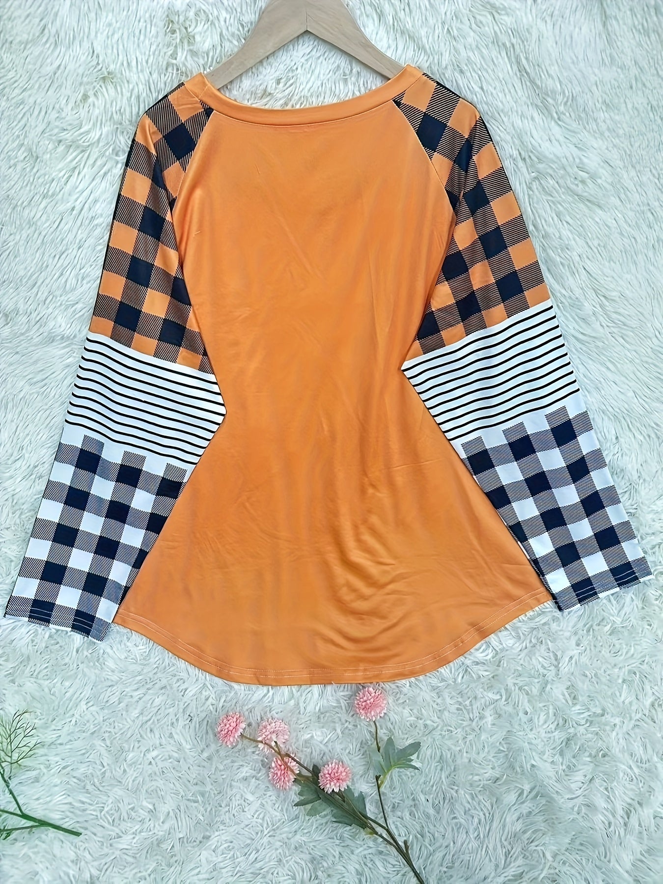 Plus Size - Plus Size - A Women'S Casual Long-Sleeve T-Shirt Featuring a Heart-Shaped Design, Made from Fabric, with a Round Neck Style, Part of The Autumn And Winter Collection, Available in Large Loose Sizes from 0XL to 9XL