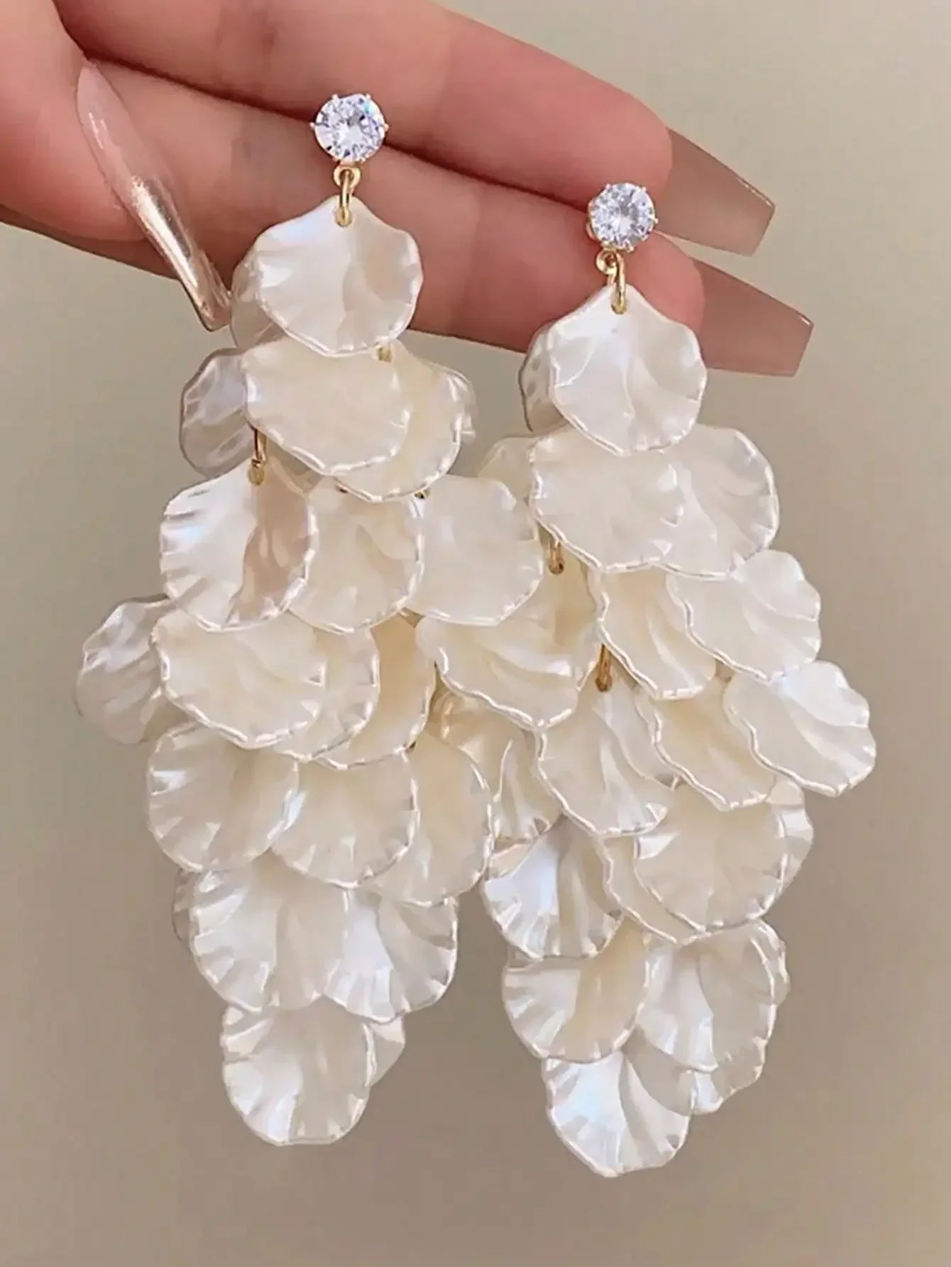 1pair Sweet High-Grade Delicate Petal & Flower Design Fashionable Daily Earrings For Elegant Women Valentines,Mom,Mother
