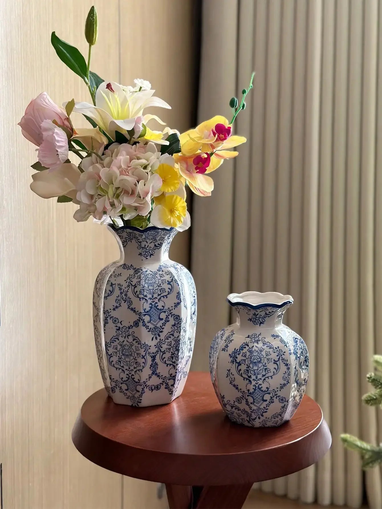 1 Pc Blue & White Porcelain Vase, New Chinese Retro Flower Vase, Living Room, Entrance, Office Floral Decor, Atmosphere Photogra