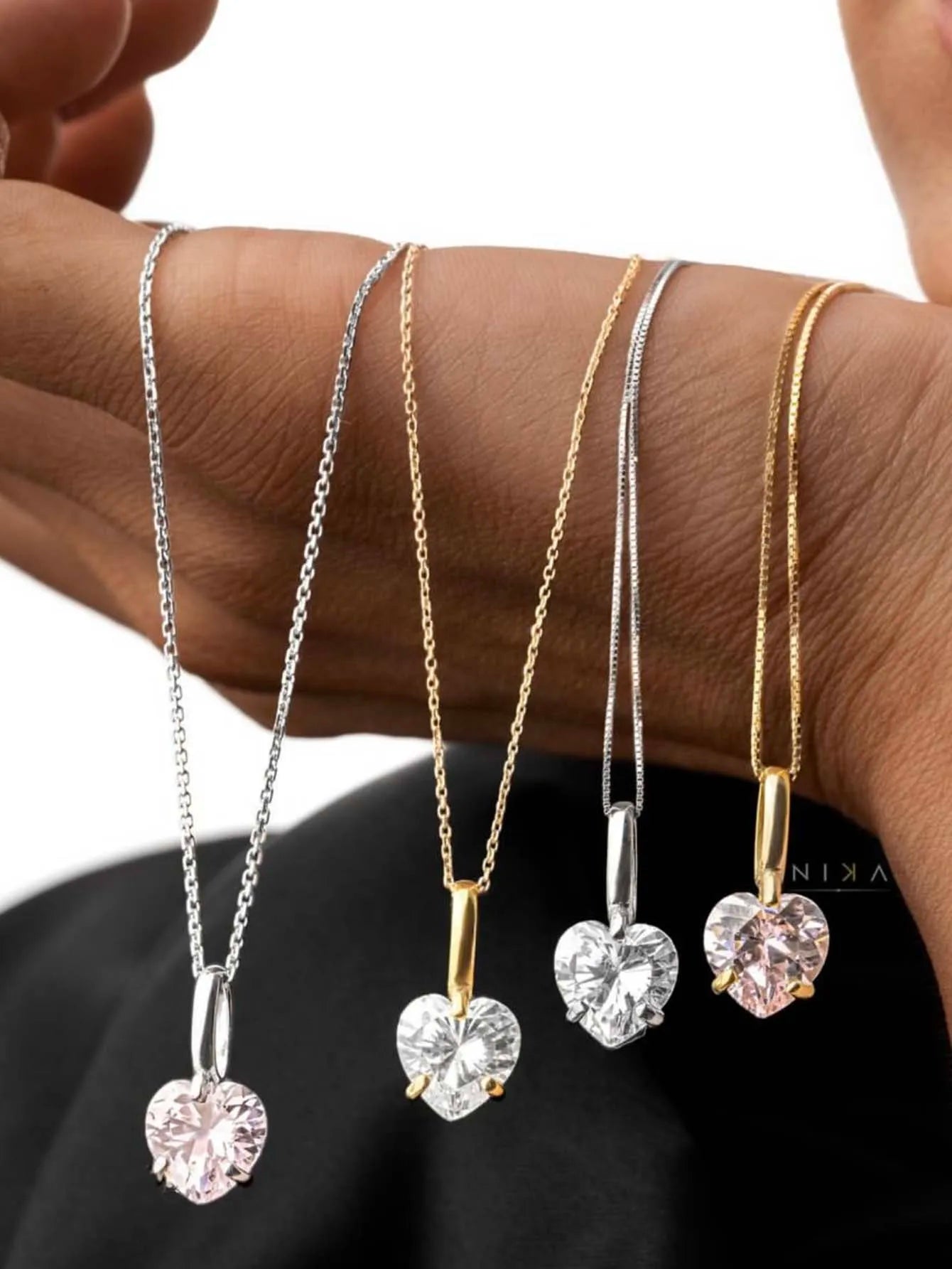 S925 Sterling Silver Heart-shaped 6*6mm 0.8CT Moissanite Pendant Exquisite Jewelry Plated with 18k Gold Suitable for Gift Giving