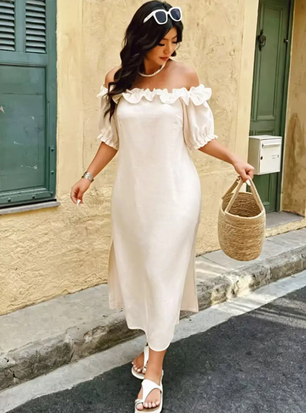 Plus Size Women's Slouchy Slimming Beach Vacation Dress, Off-Shoulder Puff Sleeve Loose Hem Slit Dress