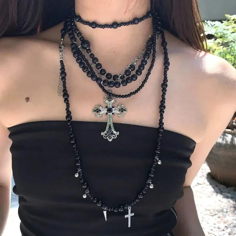 Multi layered necklace with stainless steel punk style hip-hop collarbone chain for couples to wear as holiday gift