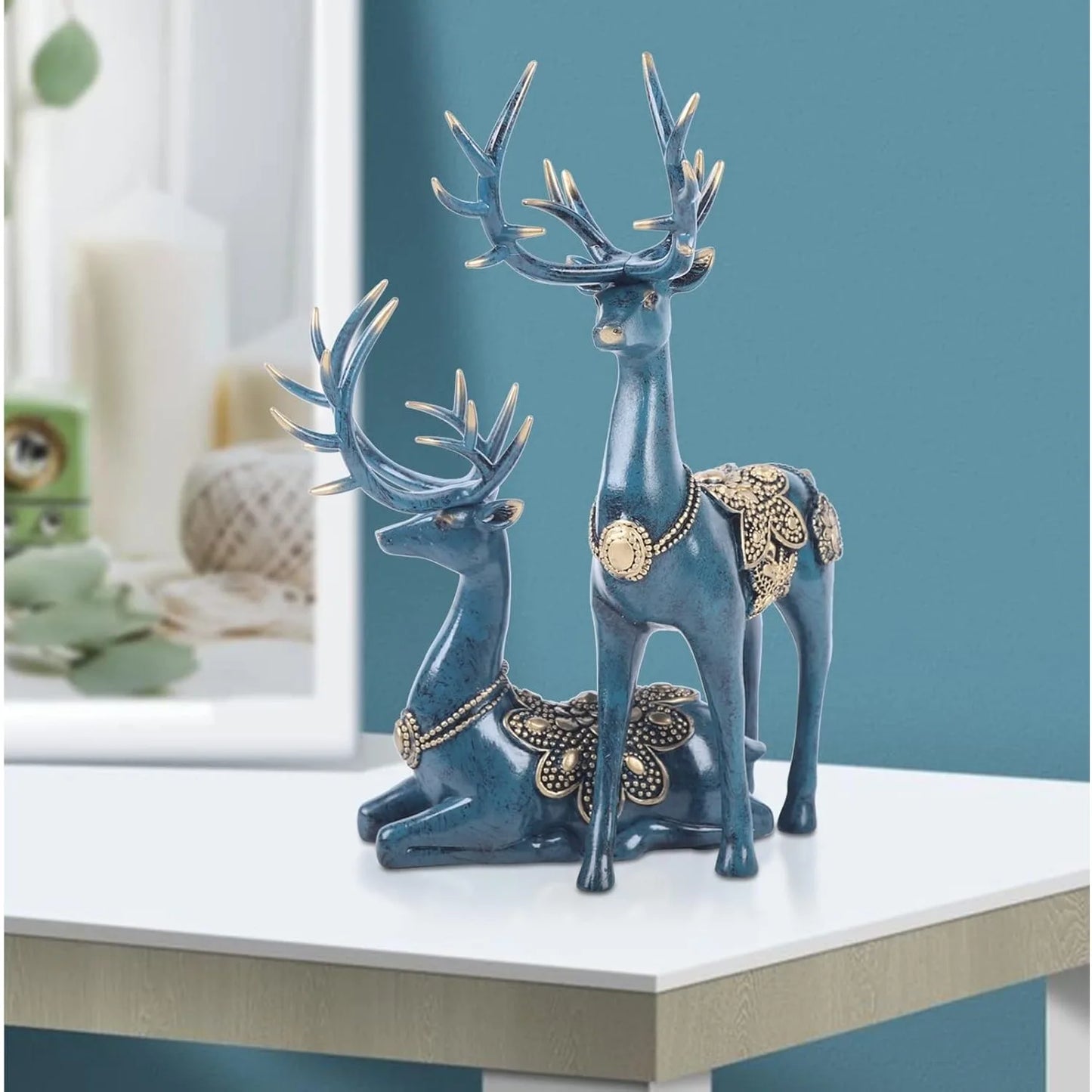 Retro Style 2Psc Christmas Reindeer Figurines Statues,Deer Decor Sculptures Christmas Fireplace for Home Bookshelf Fireplace