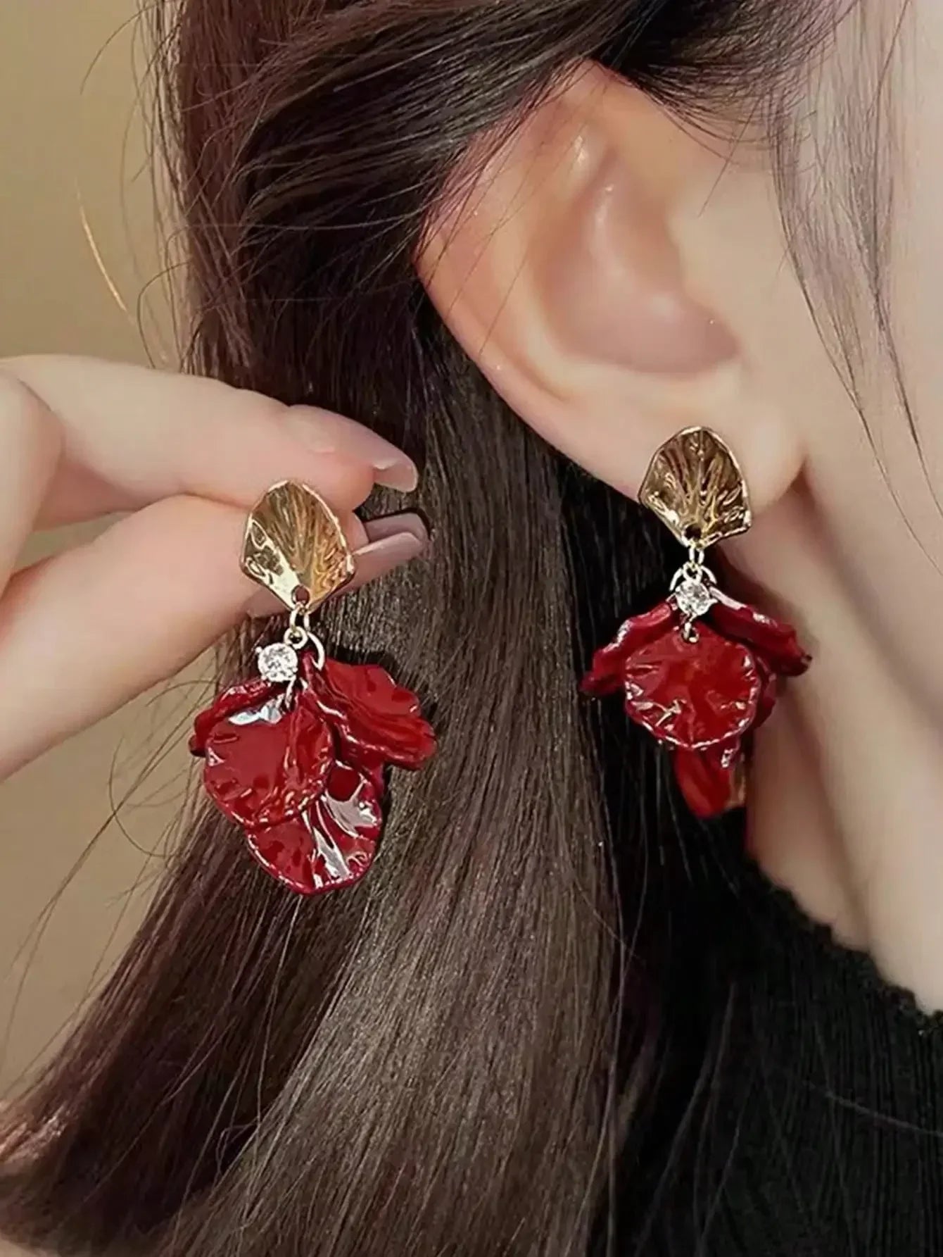 1pair Sweet High-Grade Delicate Petal & Flower Design Fashionable Daily Earrings For Elegant Women Valentines,Mom,Mother