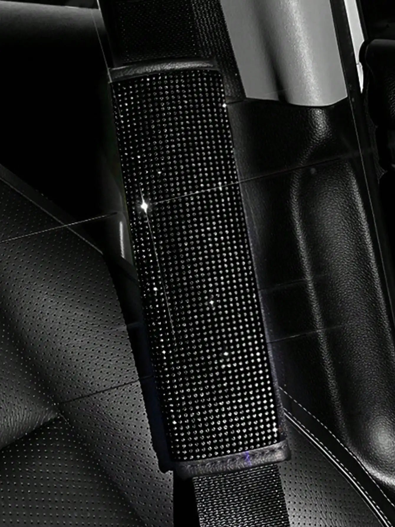 Car Seat Belt Cover Diamond Sparkling Women's Seat Belt Cushion Rhinestone Crystal Car Seat Belt Cover All Season Universal