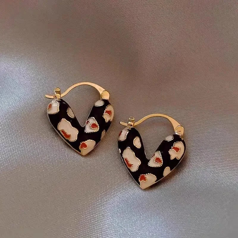 2025 Trendy Red Dripping Oil Heart Hoop Earrings For Women Girls Korean Elegant Love Circle Dangle Earrings Wedding Jewelry Gift