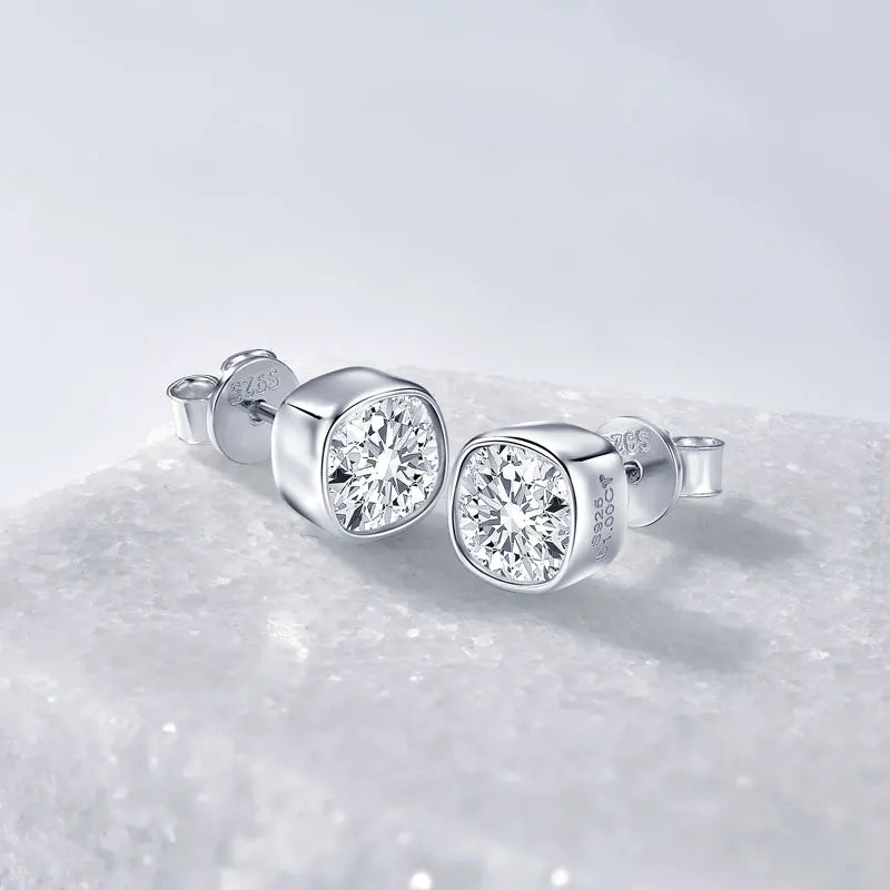 OXTAO Moissanite Stud Earrings 925 Sterling Silver D Color Moissanite Square Earrings for Men Women Certified Jewelry 6x6mm 1CT