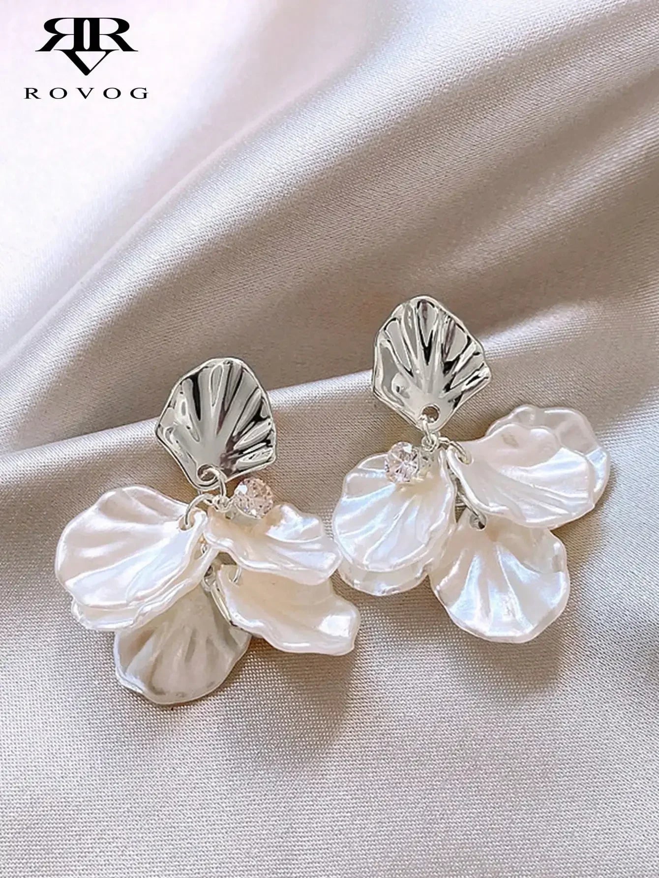 1pair Sweet High-Grade Delicate Petal & Flower Design Fashionable Daily Earrings For Elegant Women Valentines,Mom,Mother