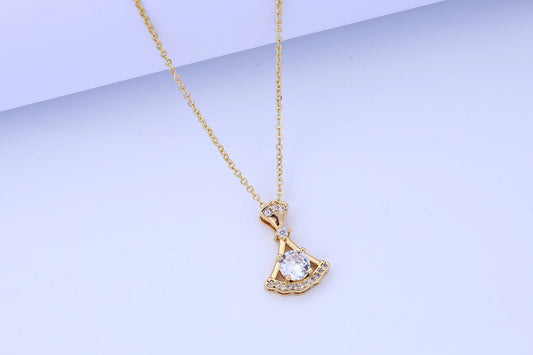 The new titanium steel necklace does not fade, women's summer sense of luxury, niche Internet celebrity pendant, versatile, ligh