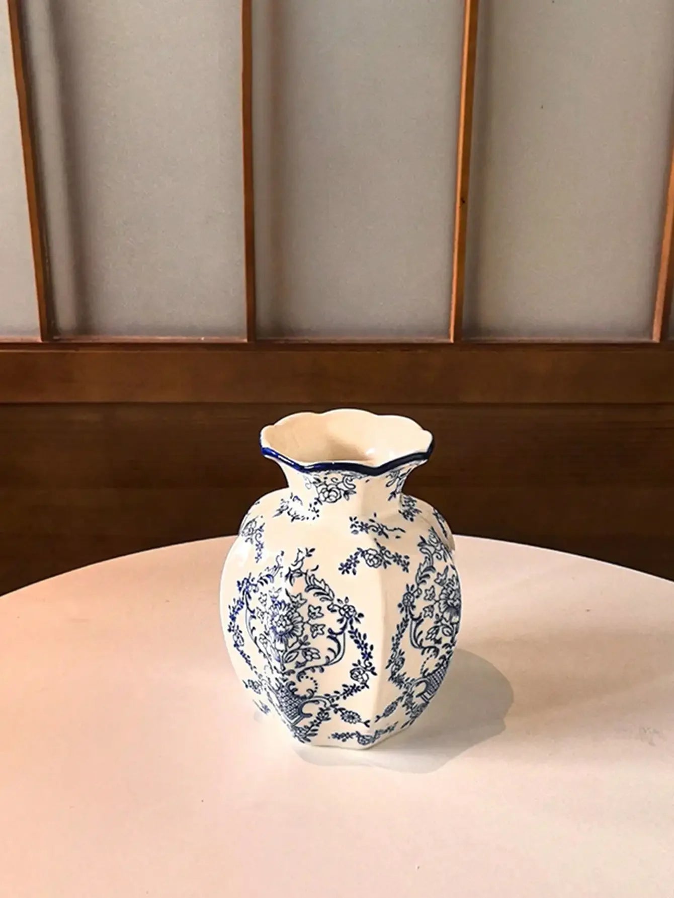 1 Pc Blue & White Porcelain Vase, New Chinese Retro Flower Vase, Living Room, Entrance, Office Floral Decor, Atmosphere Photogra