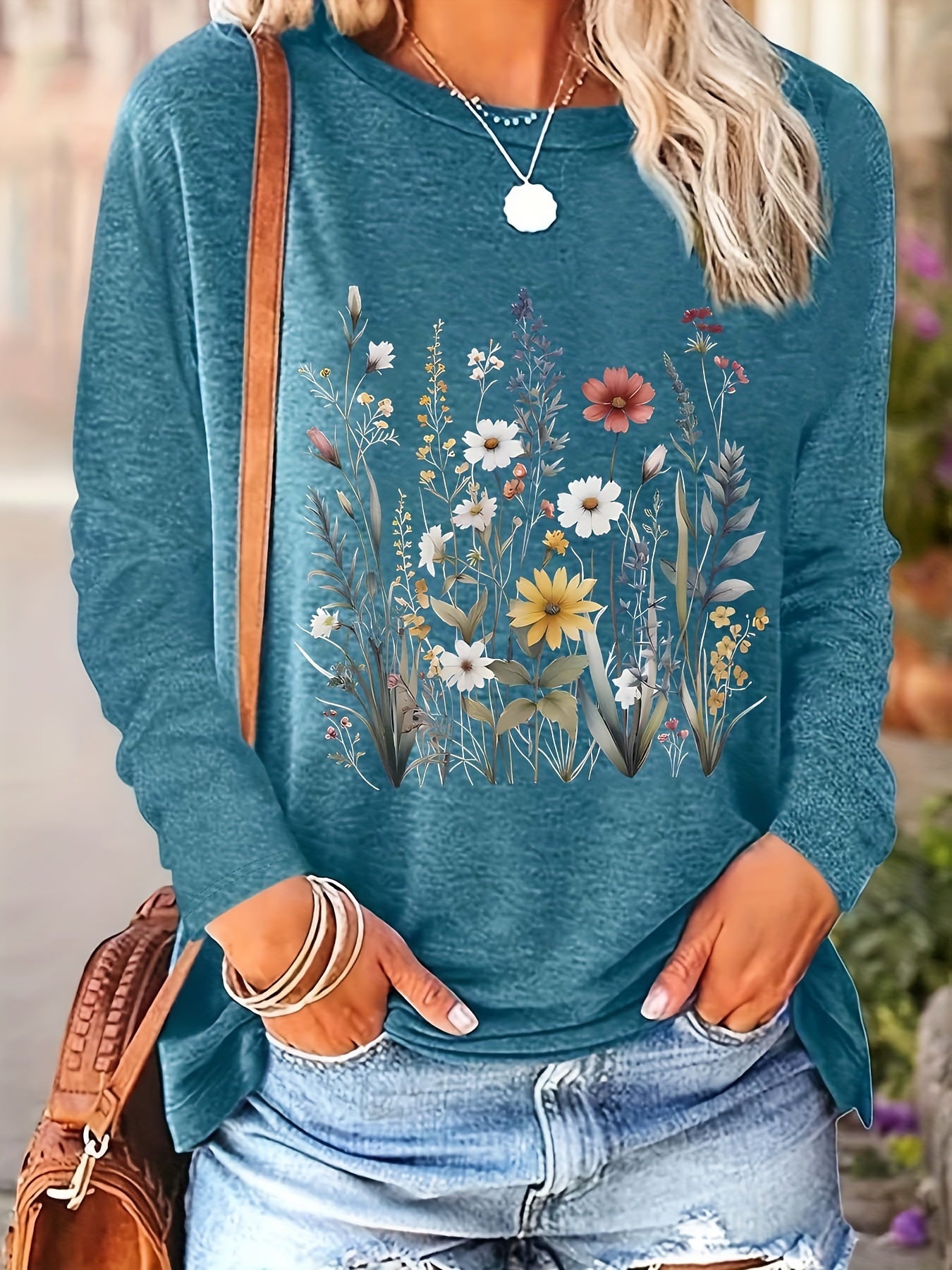Plus Size - Women'S Plus Size Oversized Long Sleeve T-Shirt - Floral & Geometric Print Round Neck Casual Top, Soft Breathable Fabric, Relaxed Fit for Fall/Winter Layering, Everyday & Special Occasions, Versatile Layering Piec